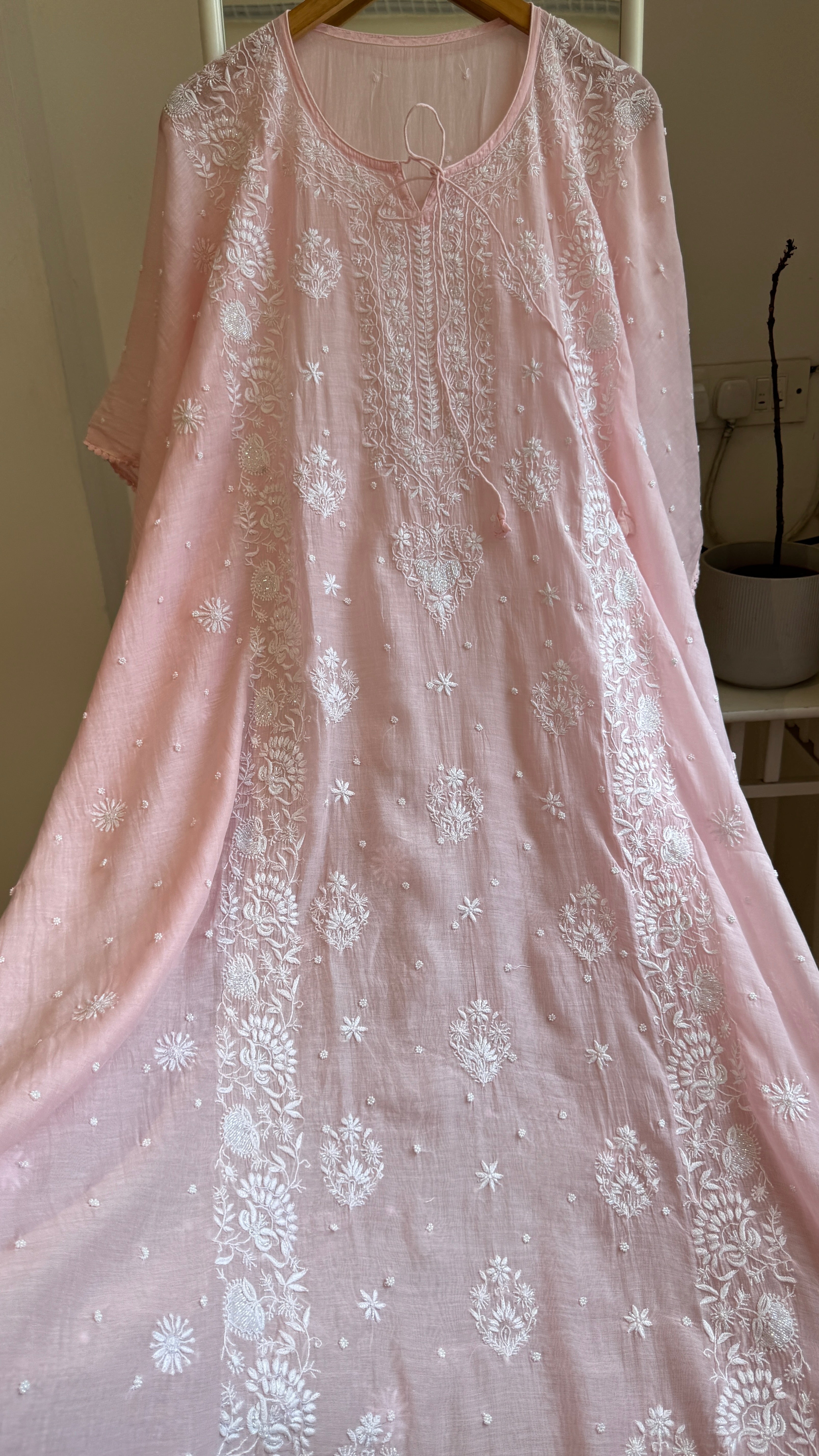 Mul Chanderi Chikankari Kaftan - Pink