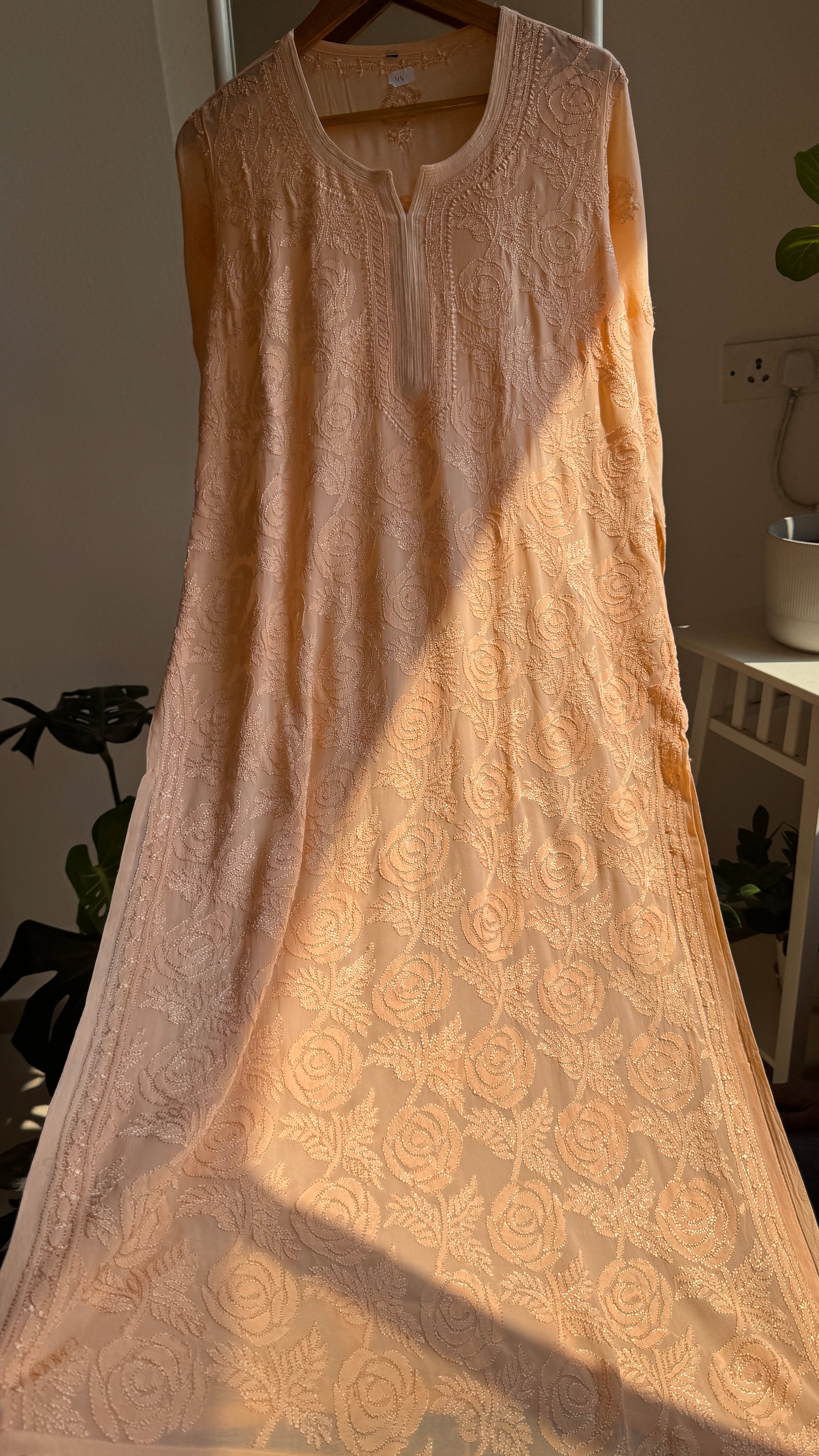 Viscose Chikankari Kurti - Peach