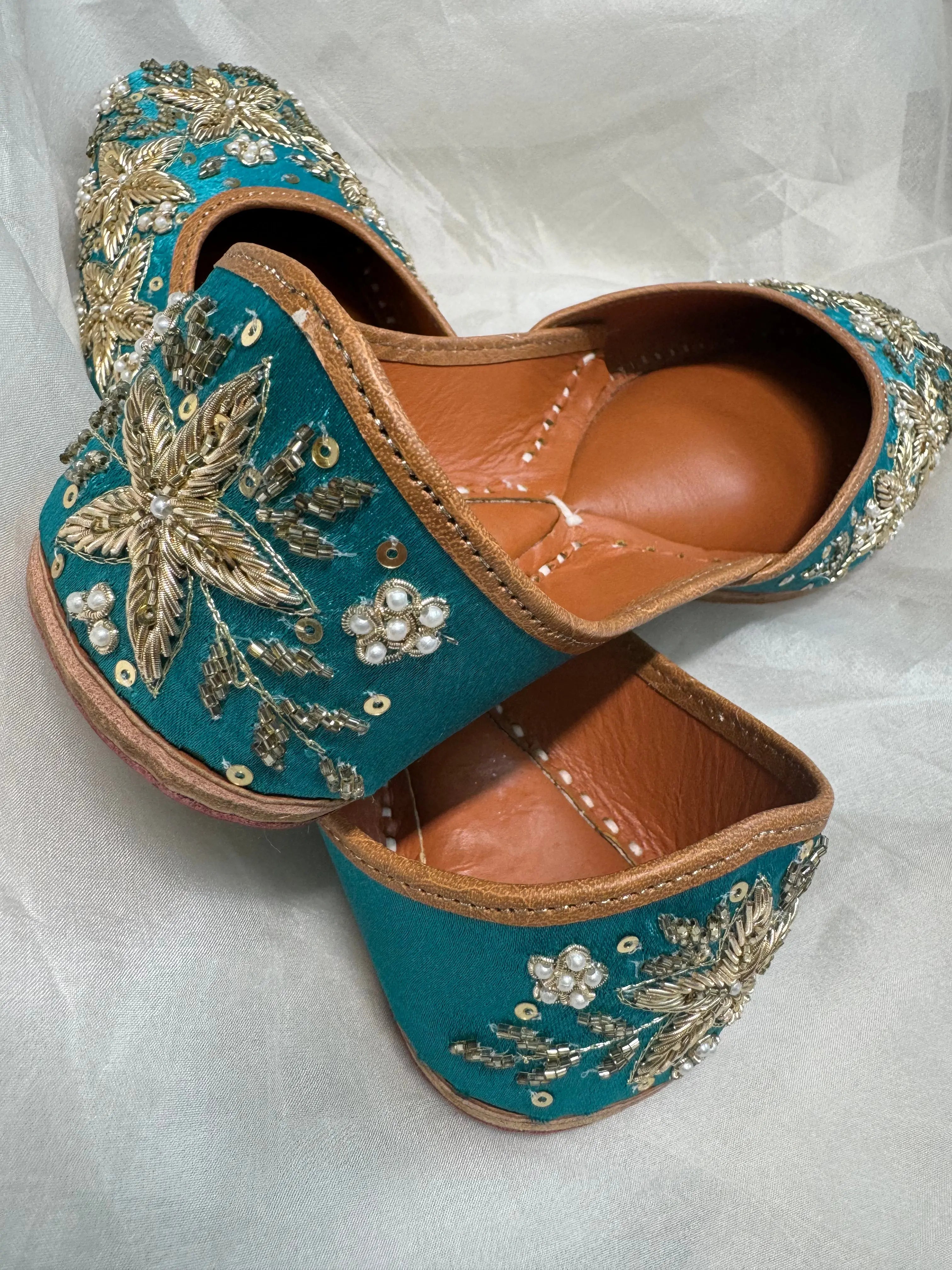 Embellished Hand crafted Mojaris - Blue ARIAA CHIKANKARI