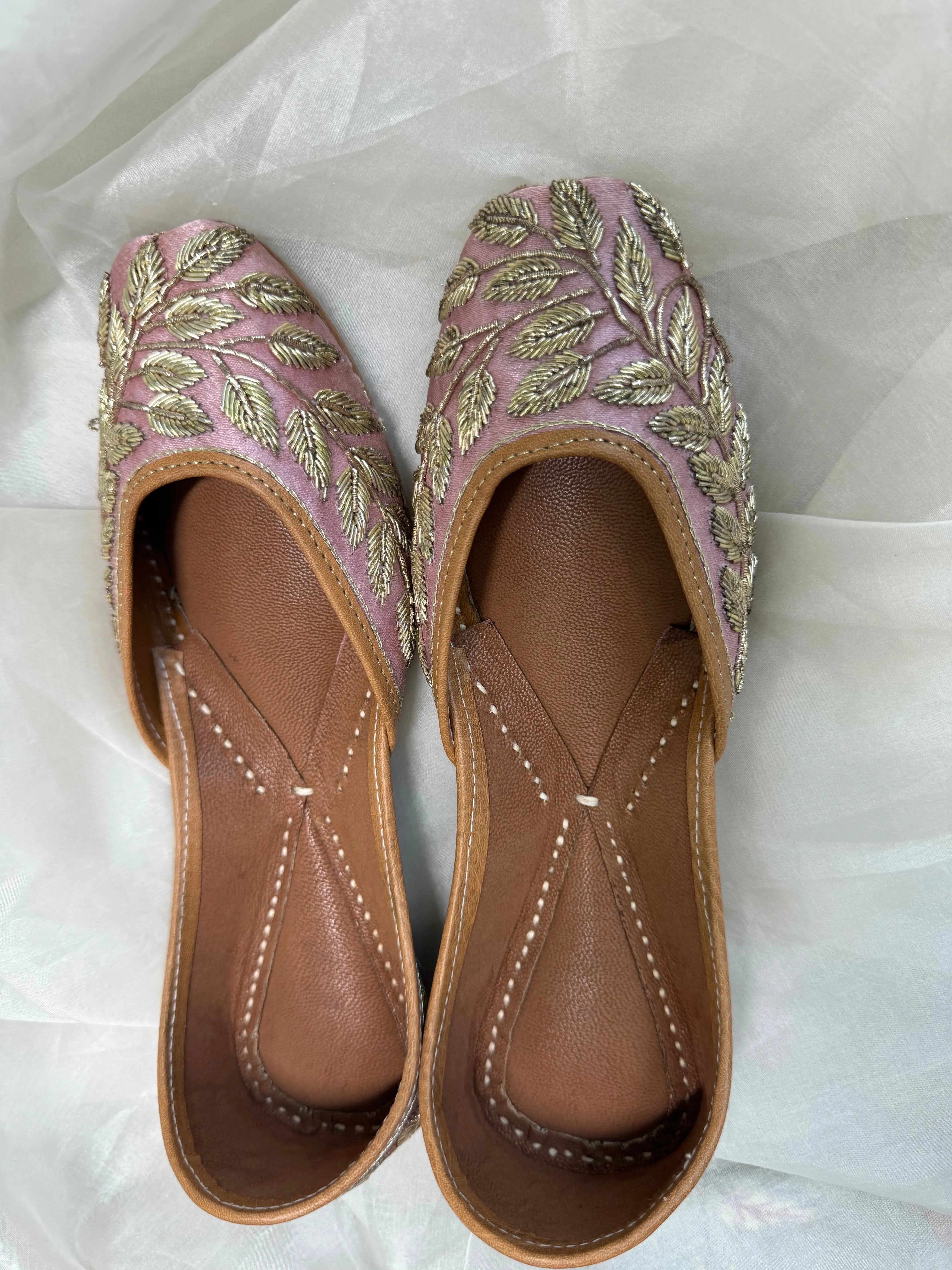 Embellished Hand crafted Mojaris - Pink ARIAA CHIKANKARI