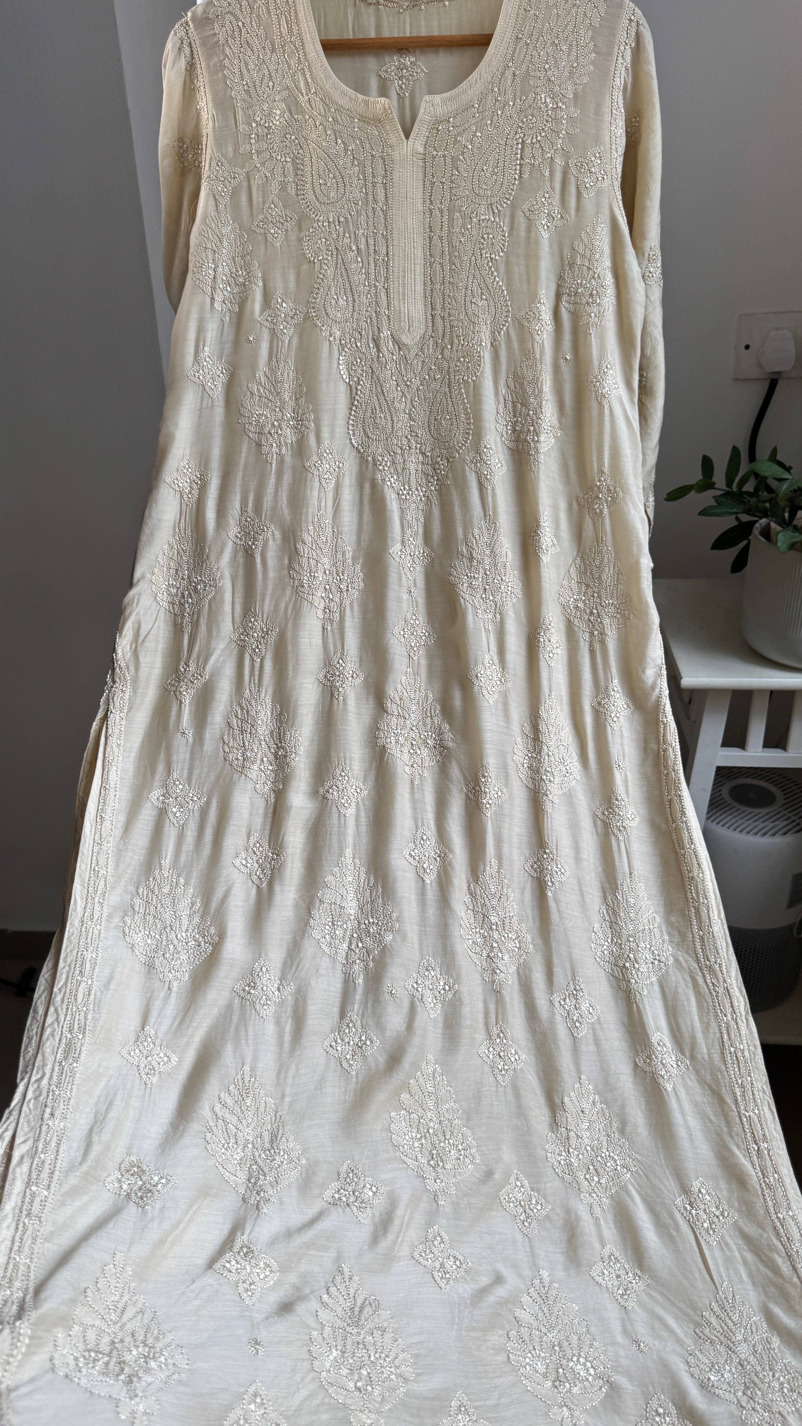 Muslin Chikankari Kurti - Ivory Beige - BERRY Collection