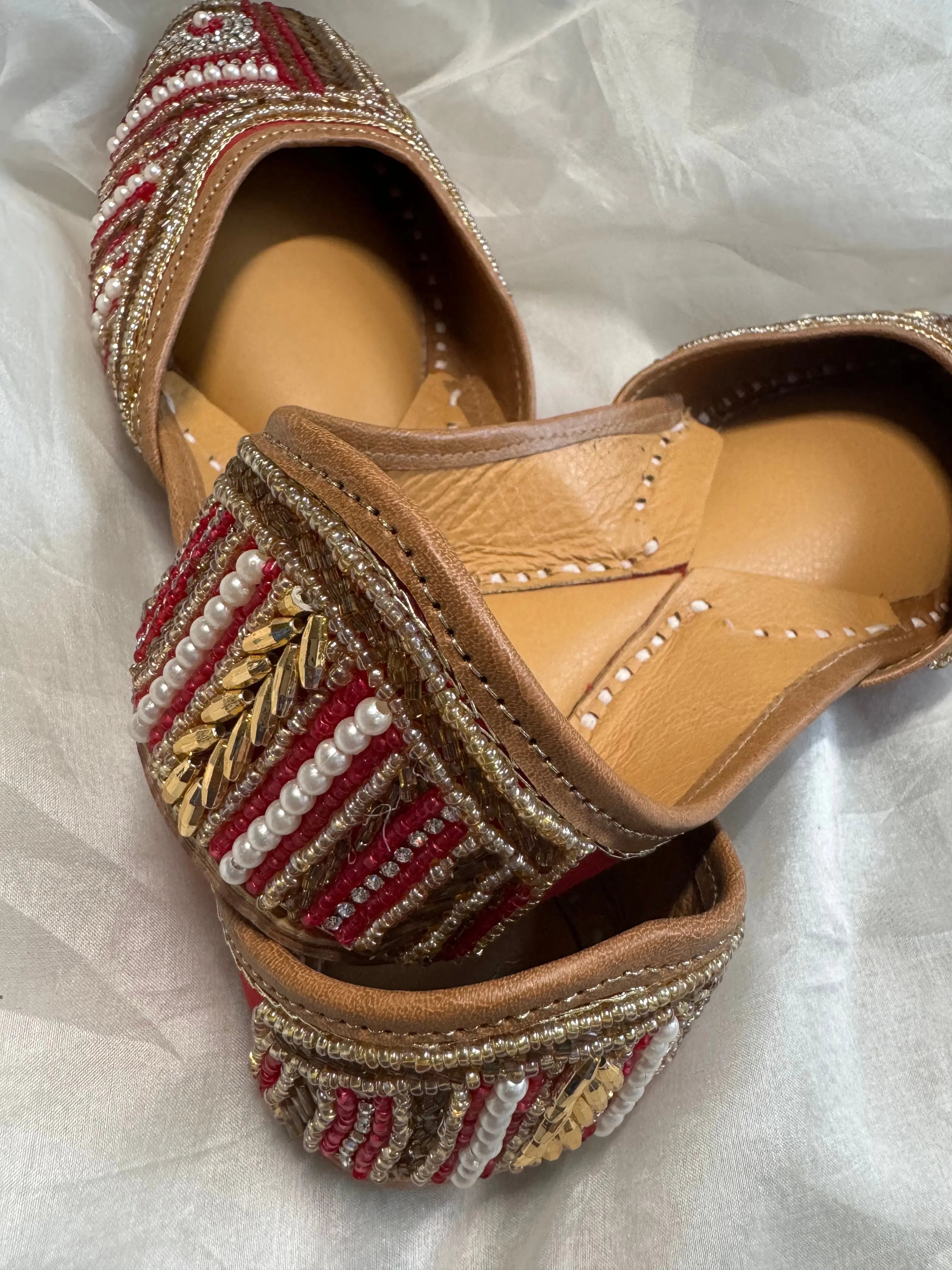 Embellished Hand crafted Mojaris - Red ARIAA CHIKANKARI
