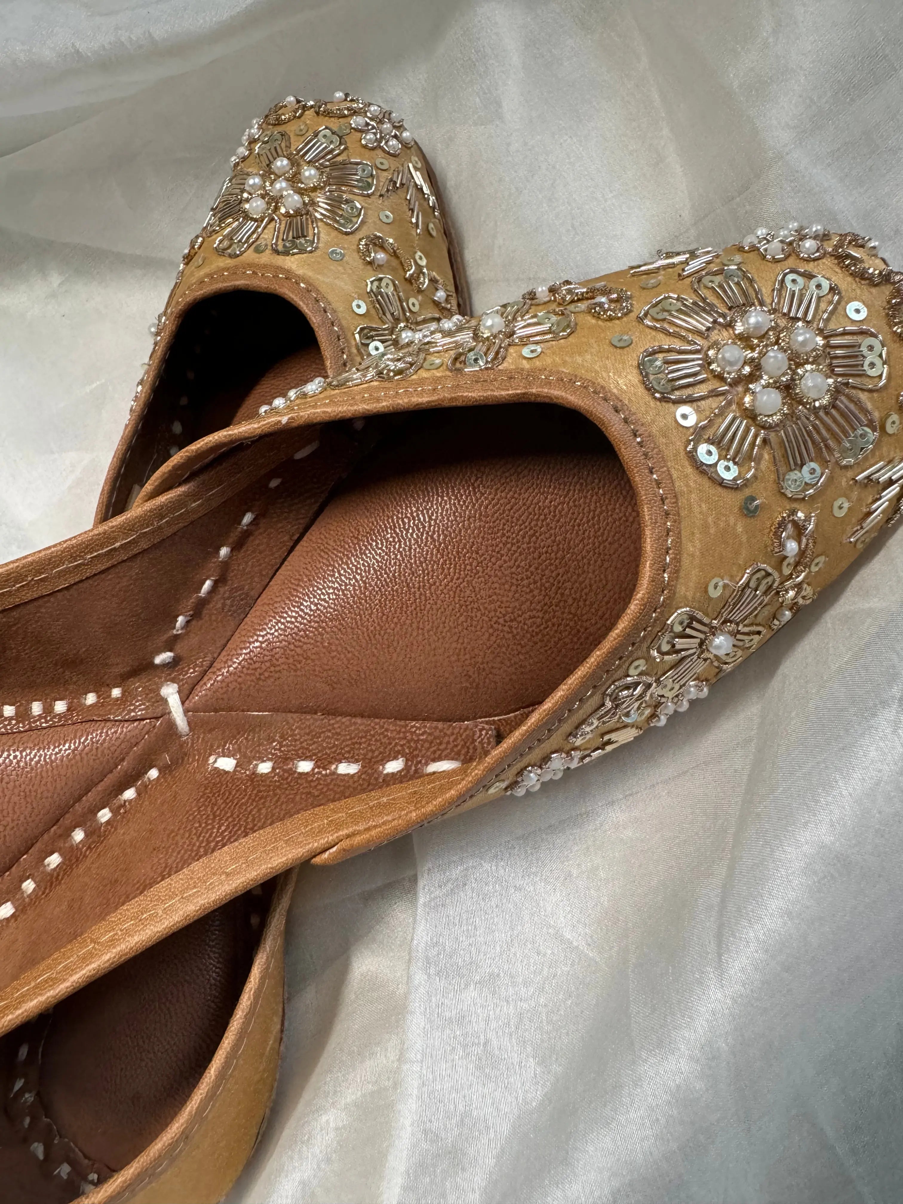 Embellished Hand crafted Mojaris - Gold ARIAA CHIKANKARI