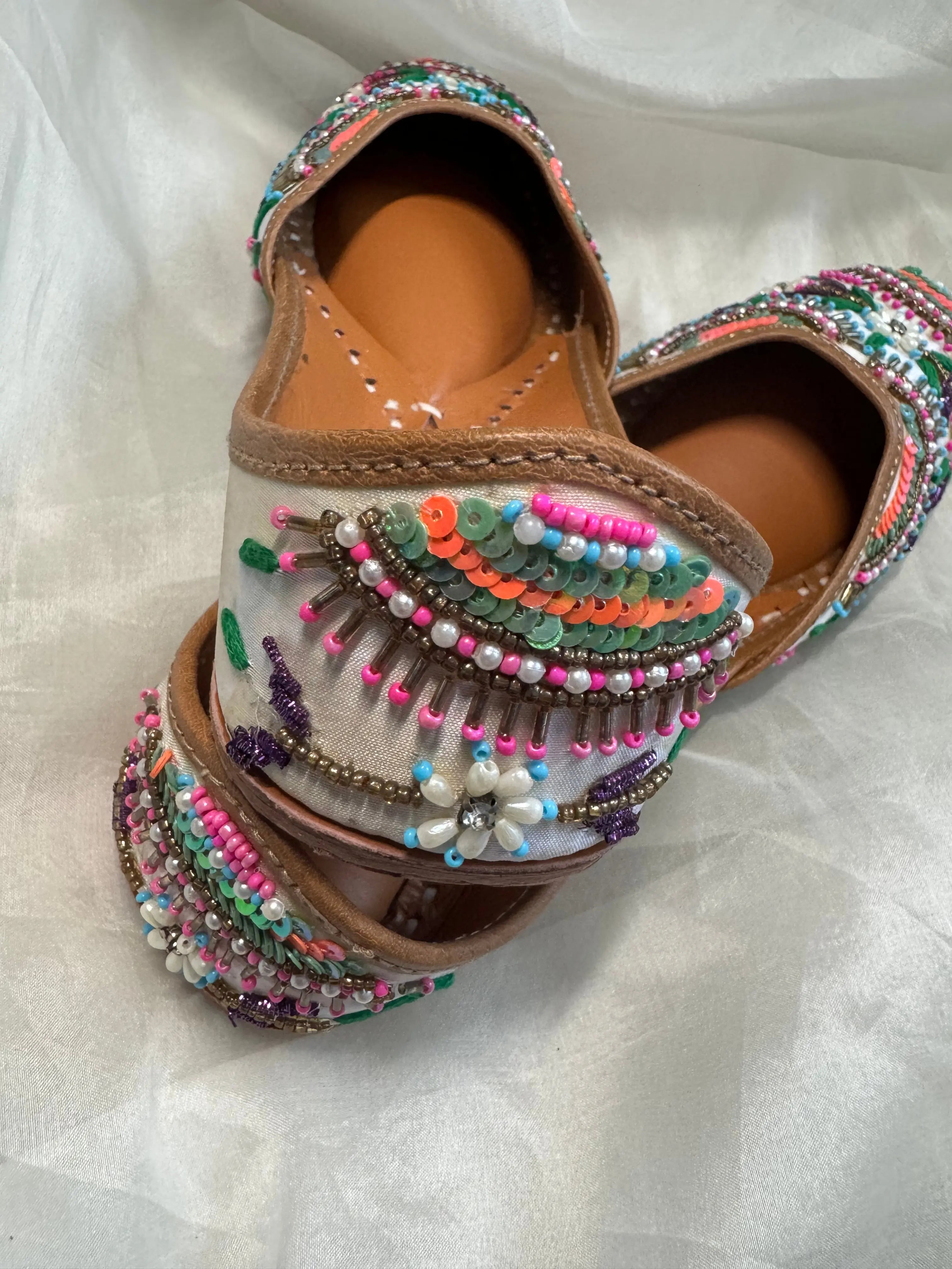 Embellished Hand crafted Mojaris - Multi ARIAA CHIKANKARI