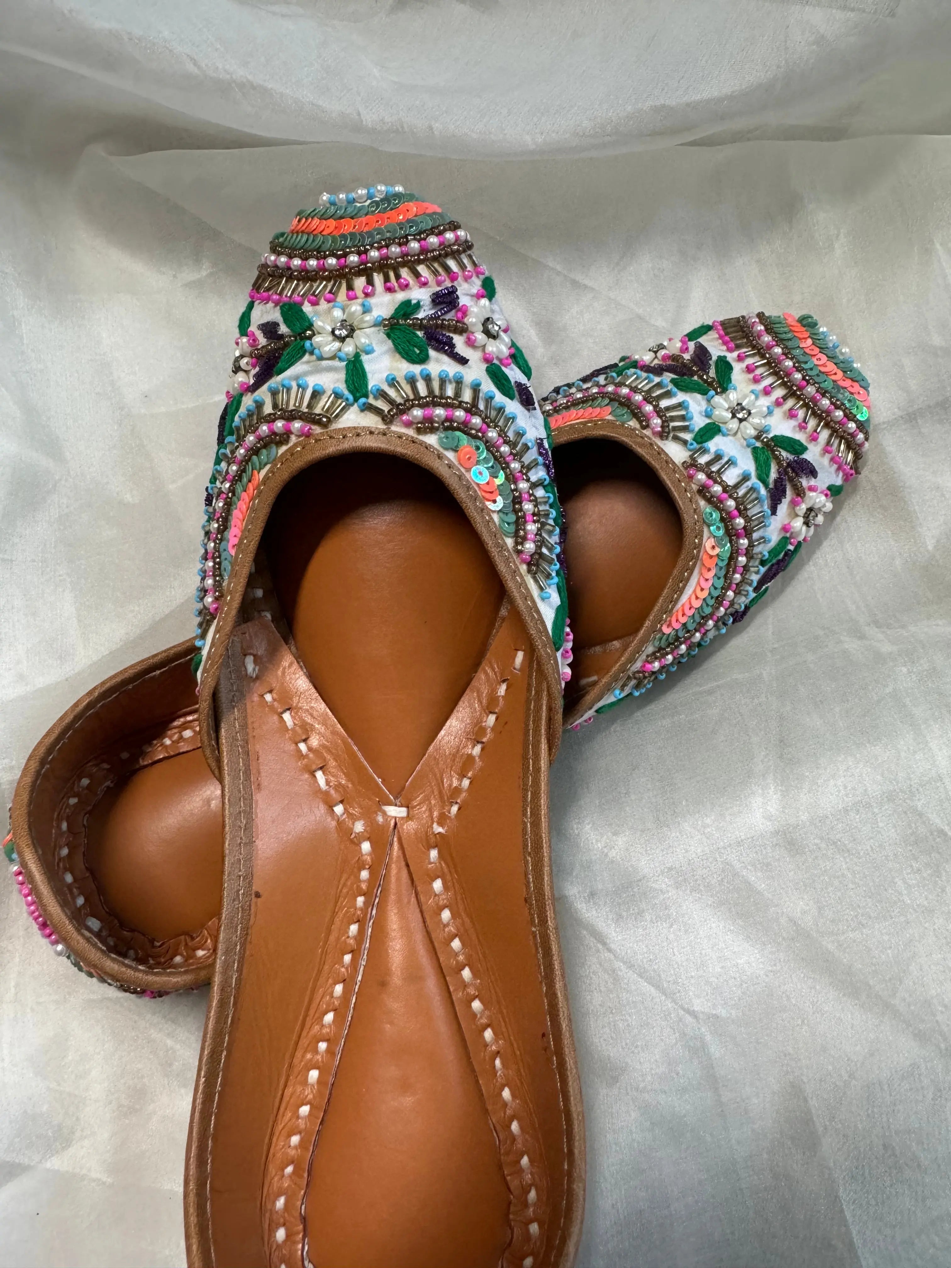 Embellished Hand crafted Mojaris - Multi ARIAA CHIKANKARI