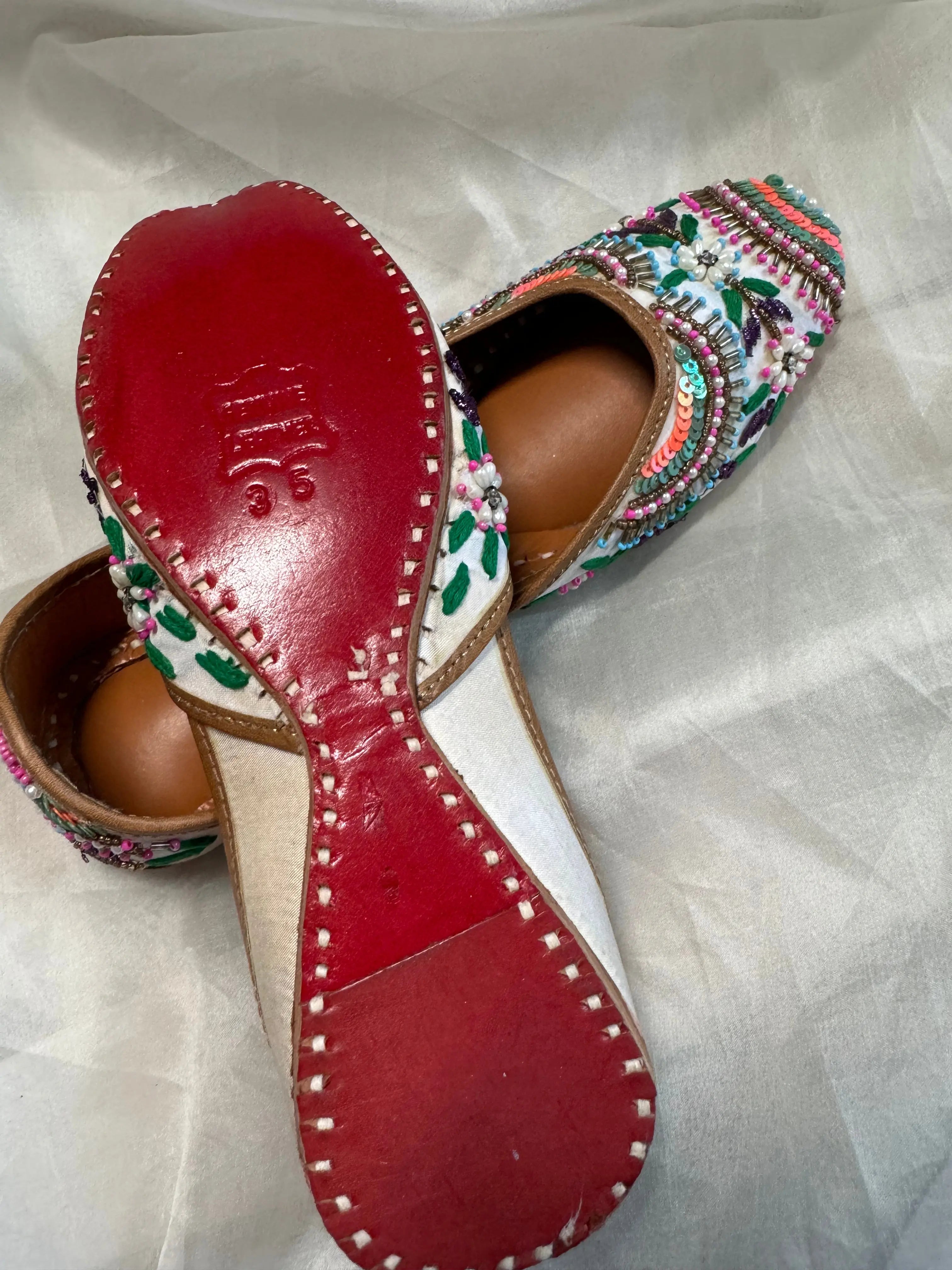 Embellished Hand crafted Mojaris - Multi ARIAA CHIKANKARI