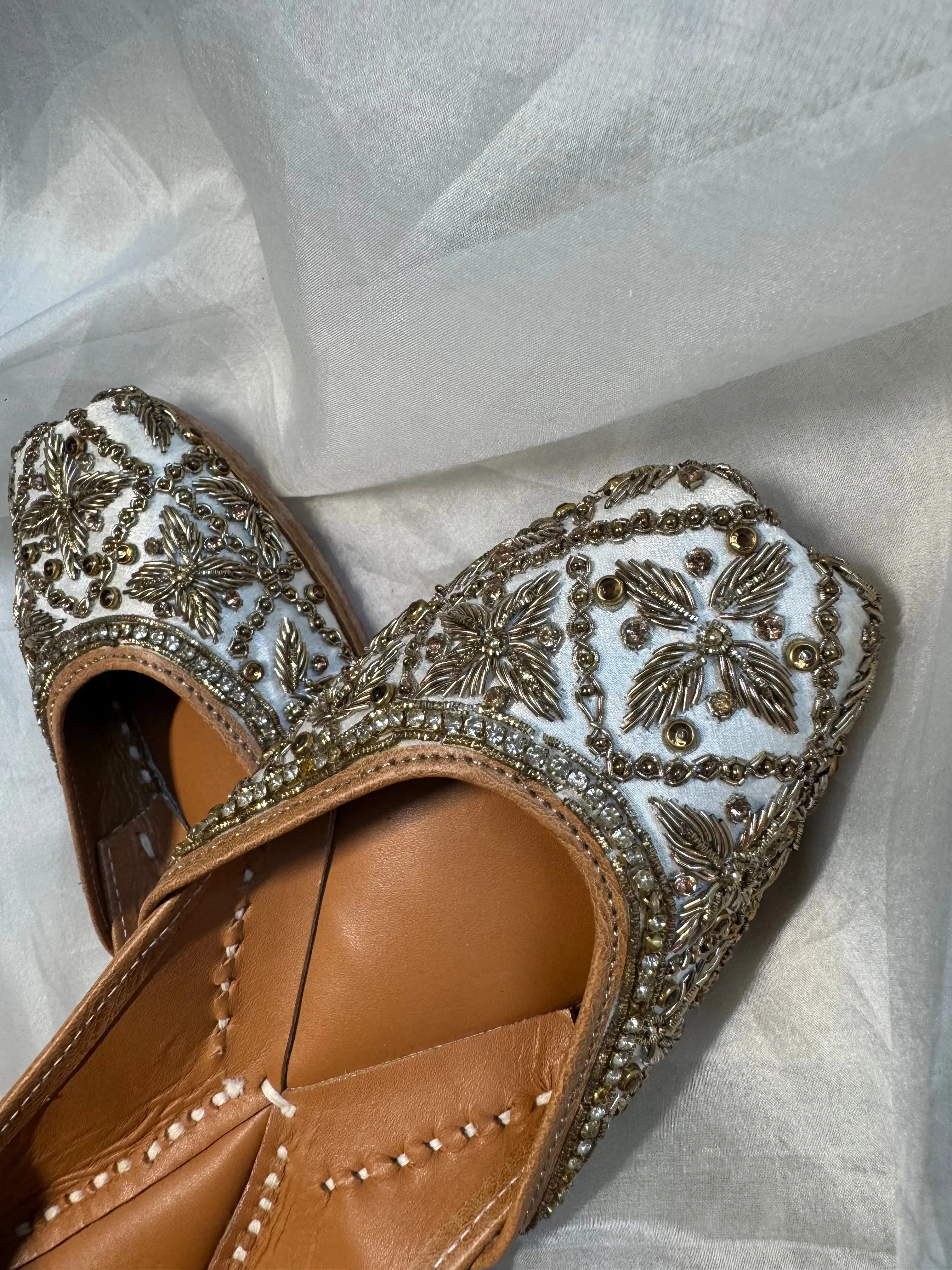 Embellished Hand crafted Mojaris - White ARIAA CHIKANKARI