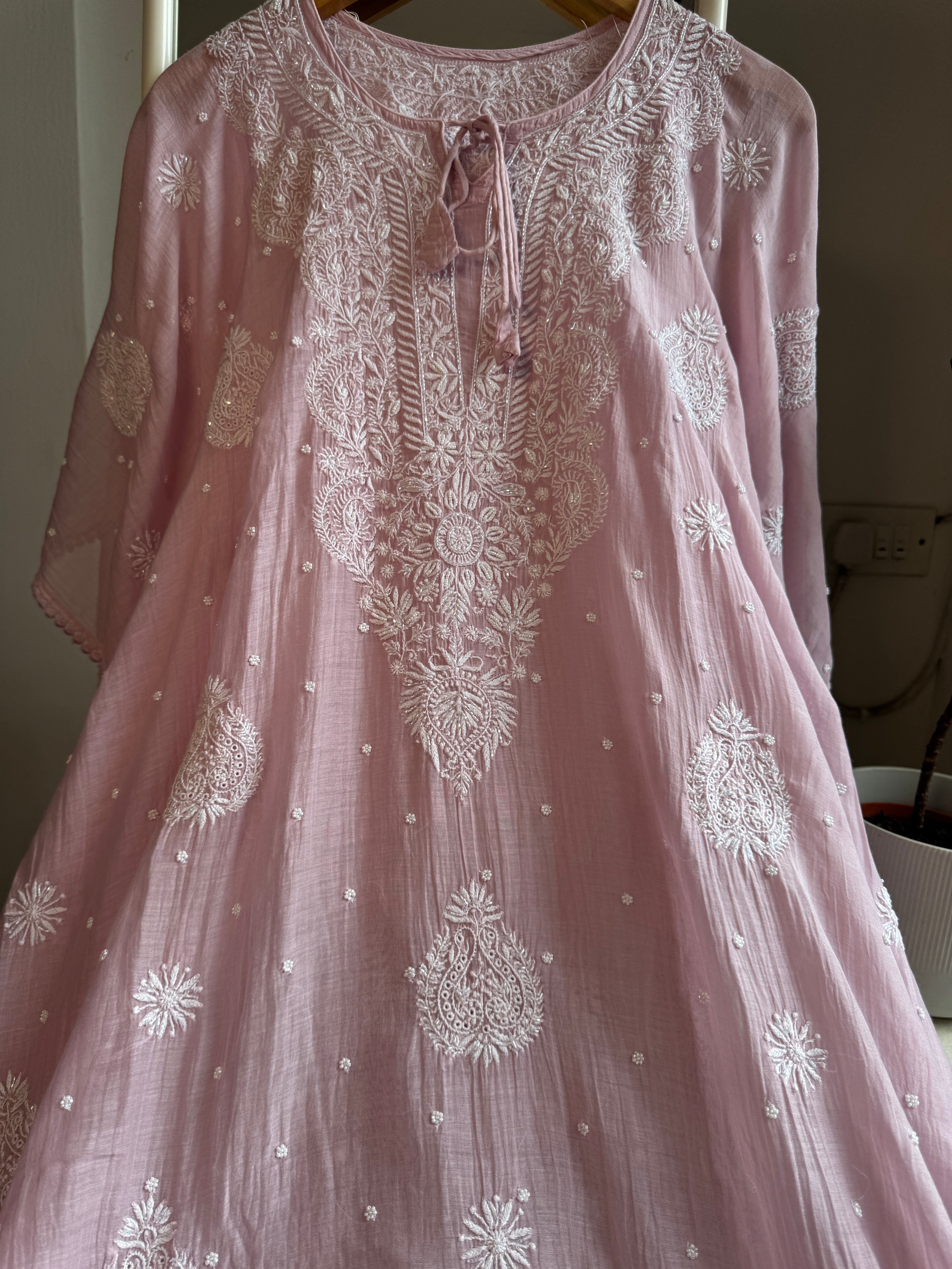 Mul Chanderi Chikankari Kaftan - Mauve ARIAA CHIKANKARI