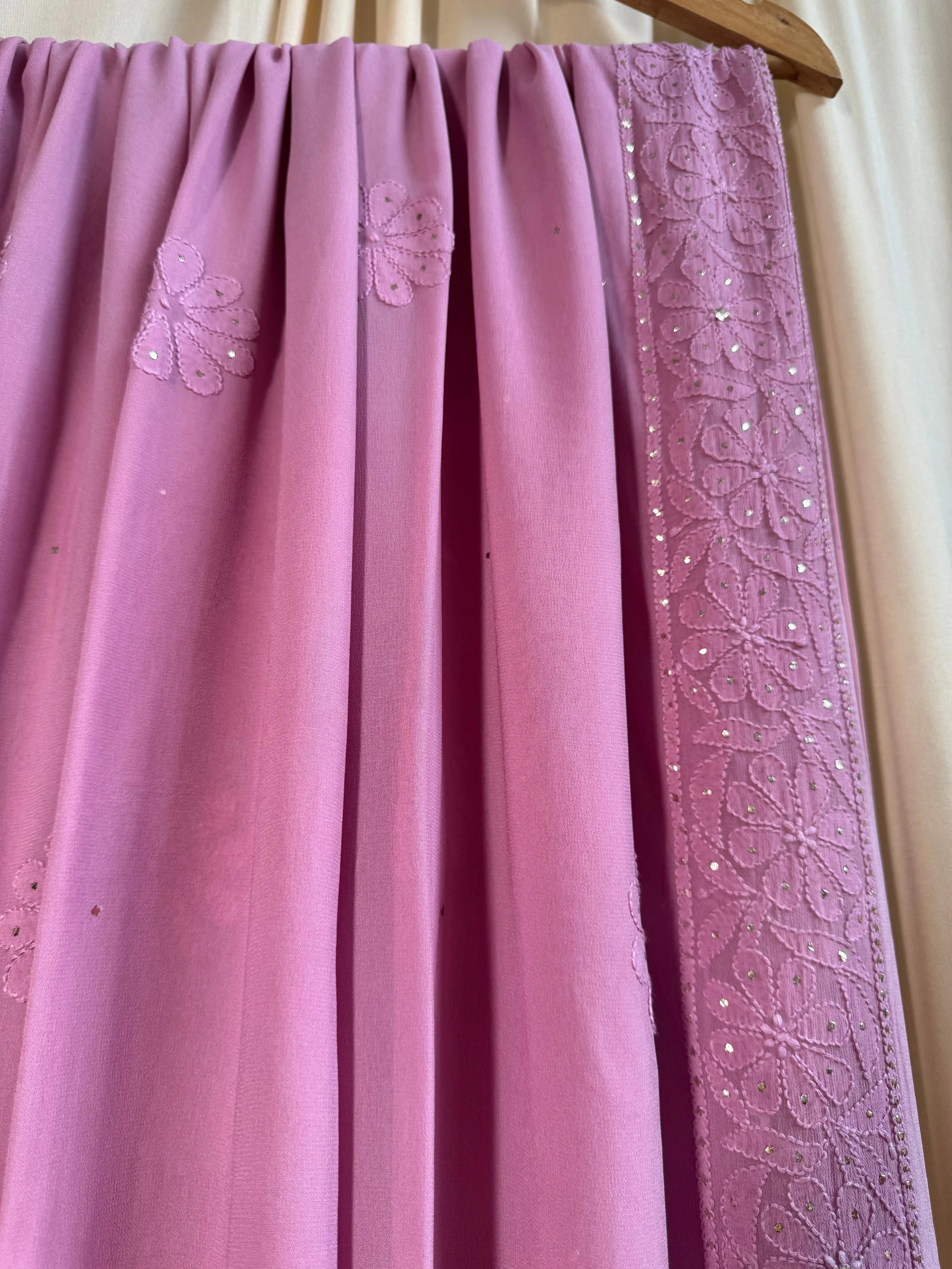 Viscose Lilac Chikankari saree with Mukaish Work ARIAA CHIKANKARI