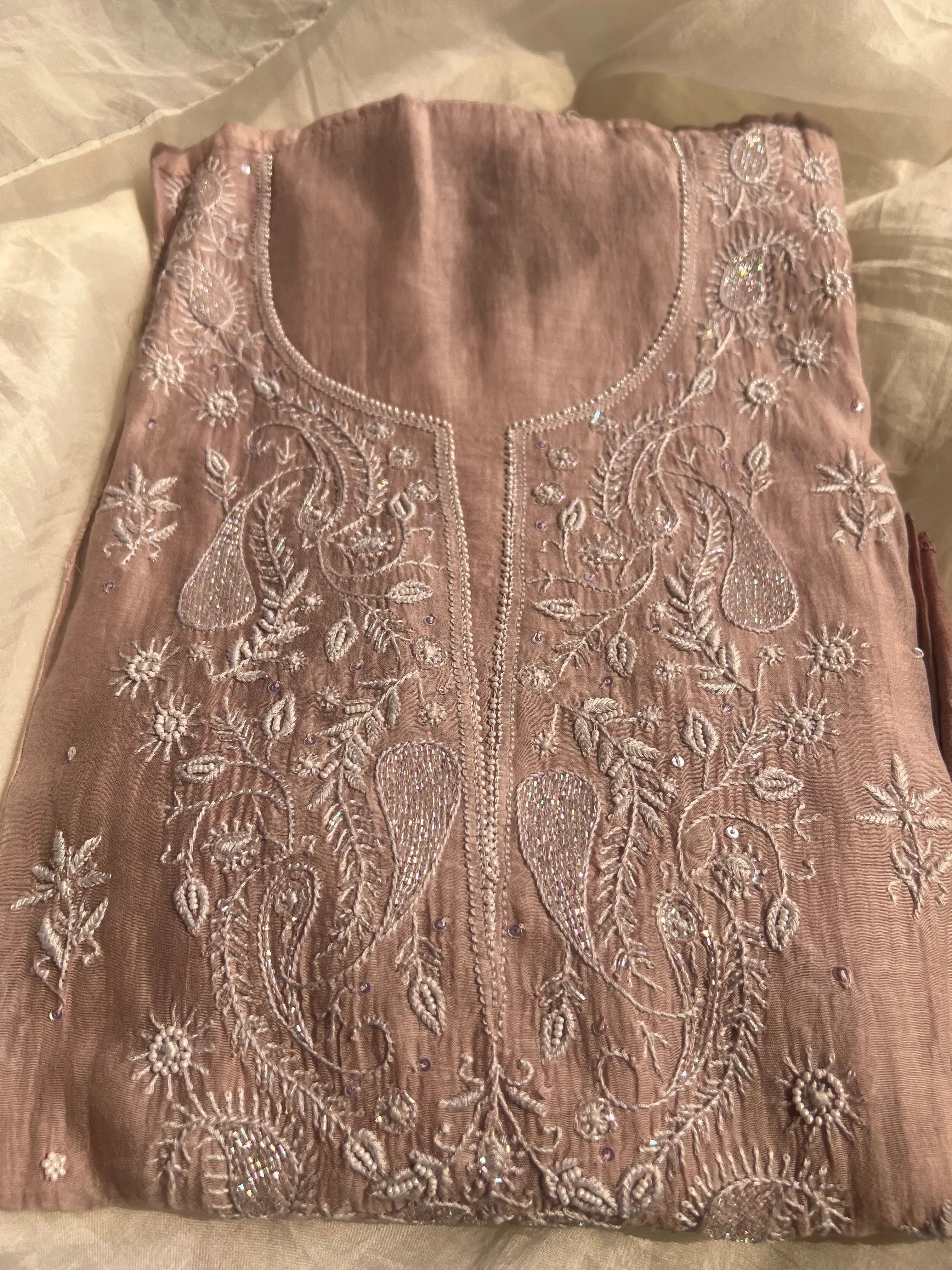 Mul Chanderi Chikankari Anarkali - Mauve Ombre ARIAA CHIKANKARI