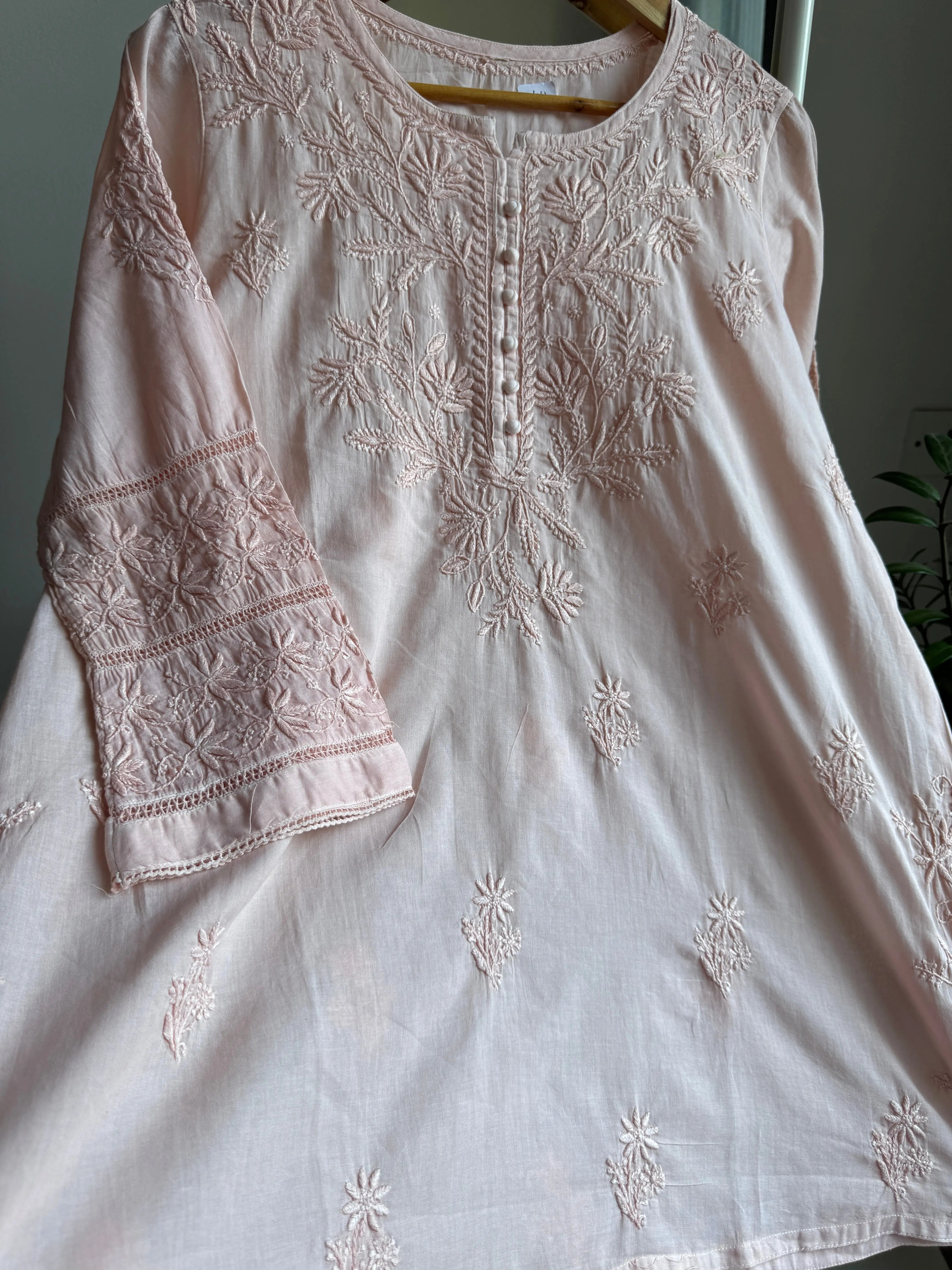Mul Cotton Chikankari Full sleeves short Top - Pale pink ARIAA CHIKANKARI