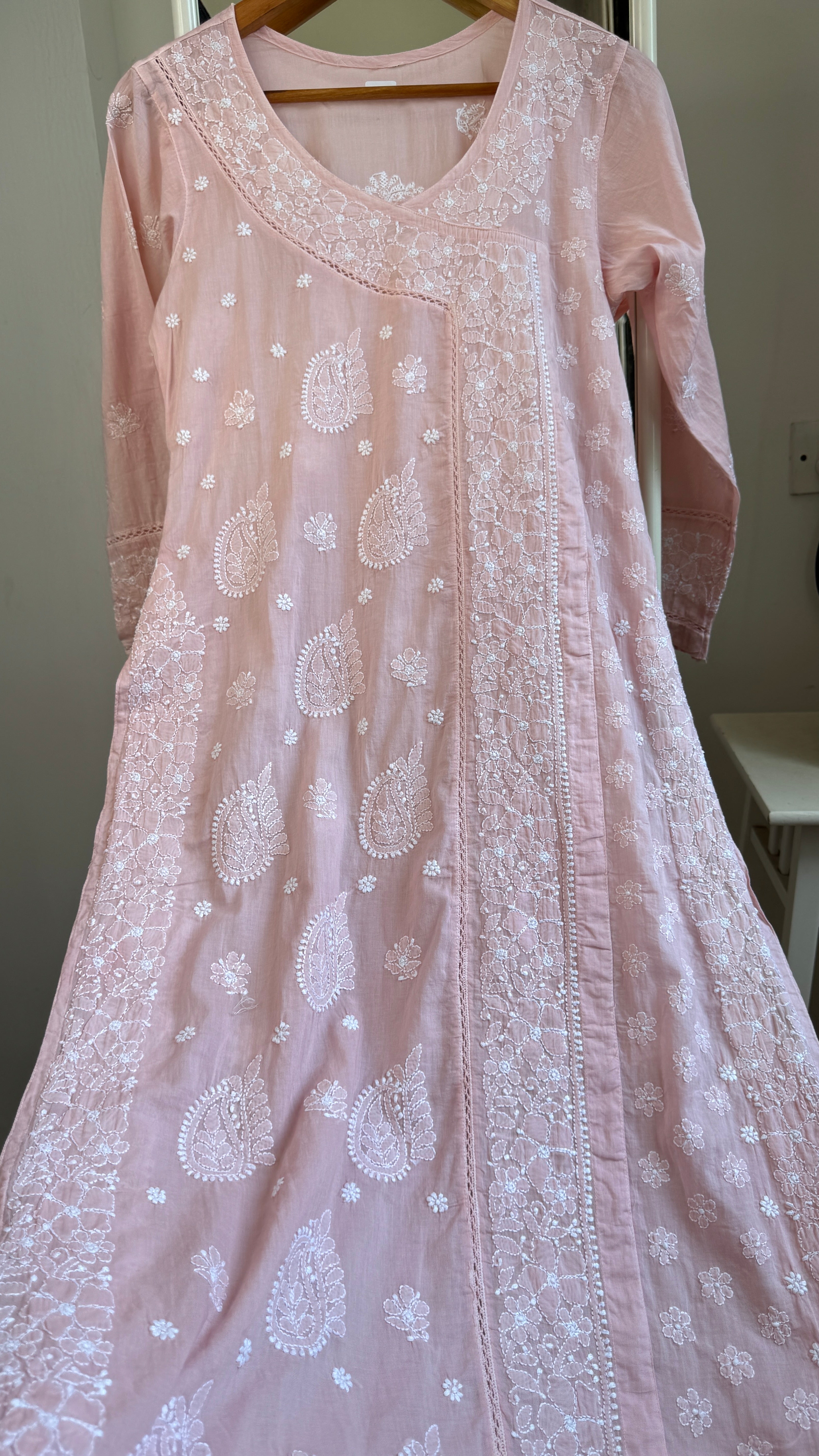 Mul Cotton Pale Pink Chikankari Kurti - Saaz Collection