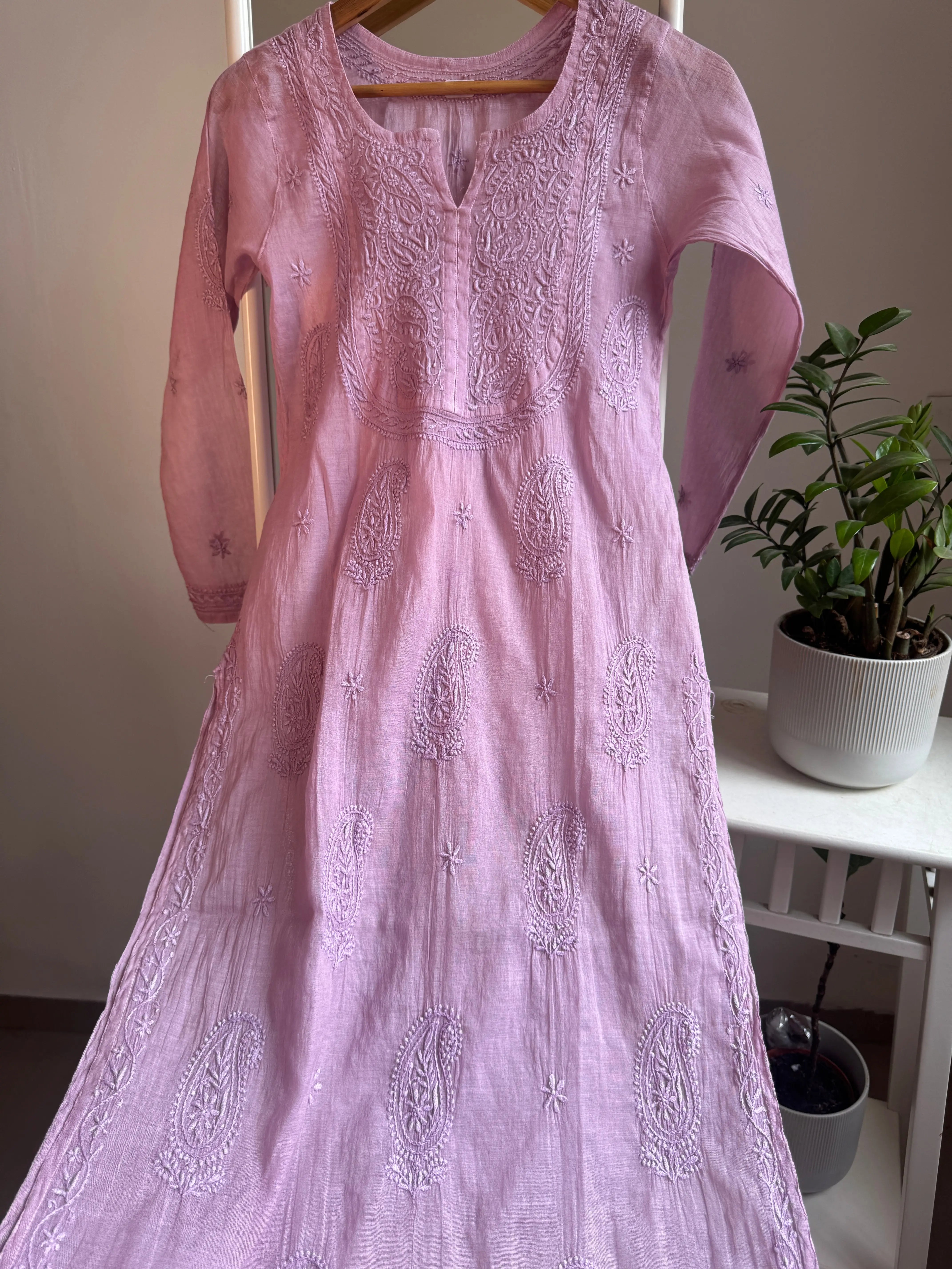 Mul Cotton Chikankari Kurti - Lavander ARIAA CHIKANKARI