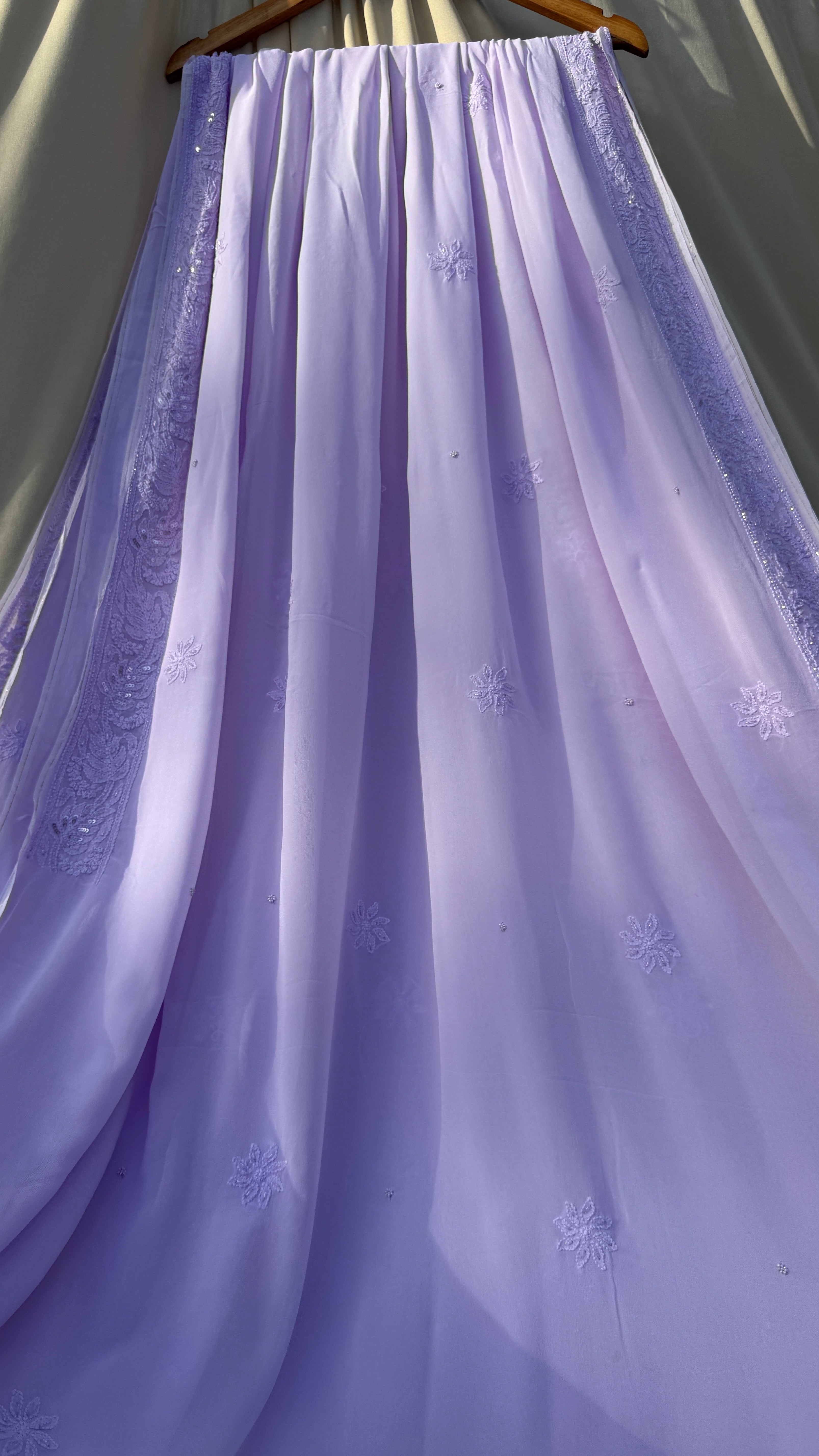 Viscose Lavender Chikankari saree with Pearl embellishments