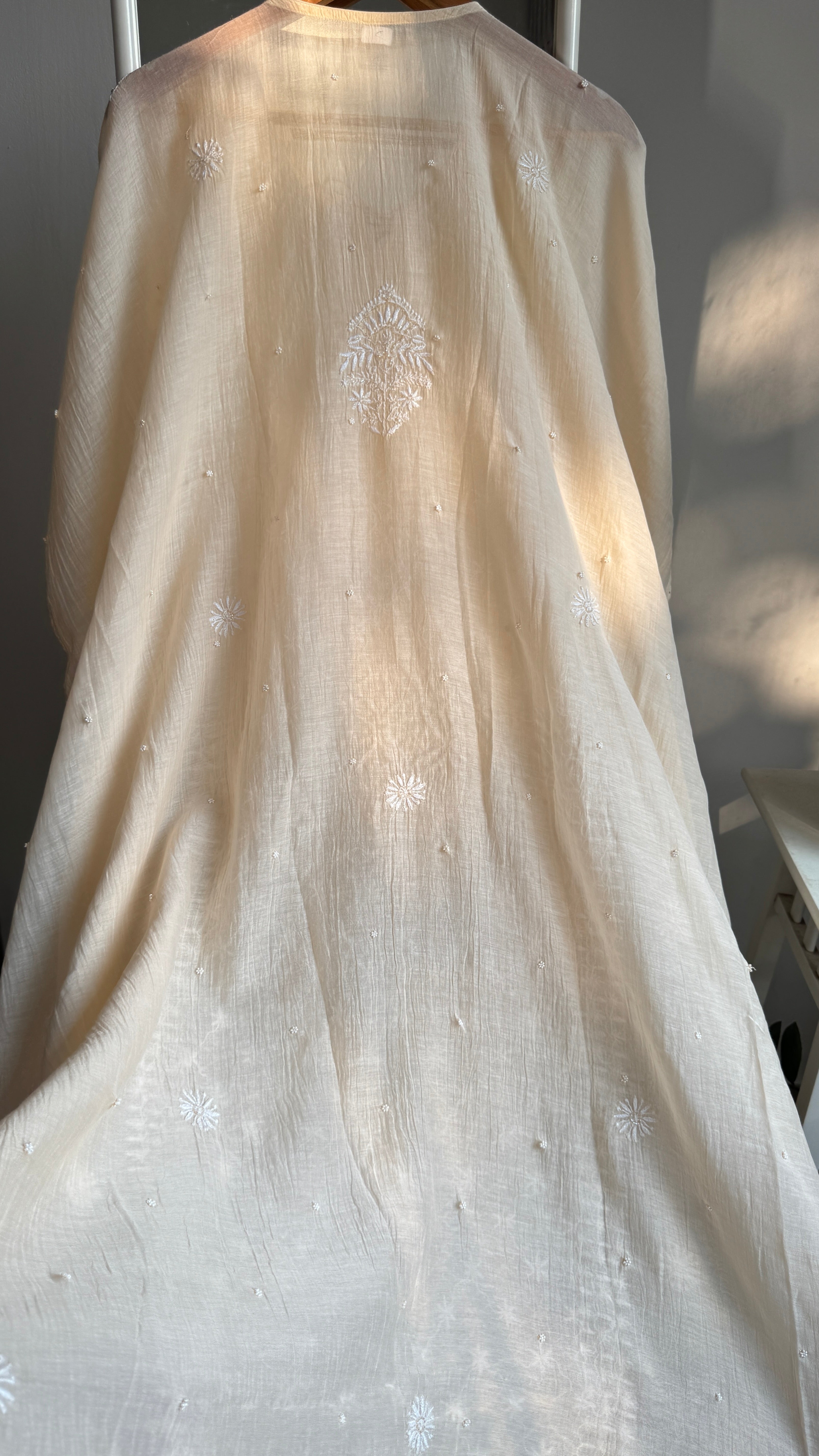 Mul Chanderi Chikankari Kaftan - Ivory