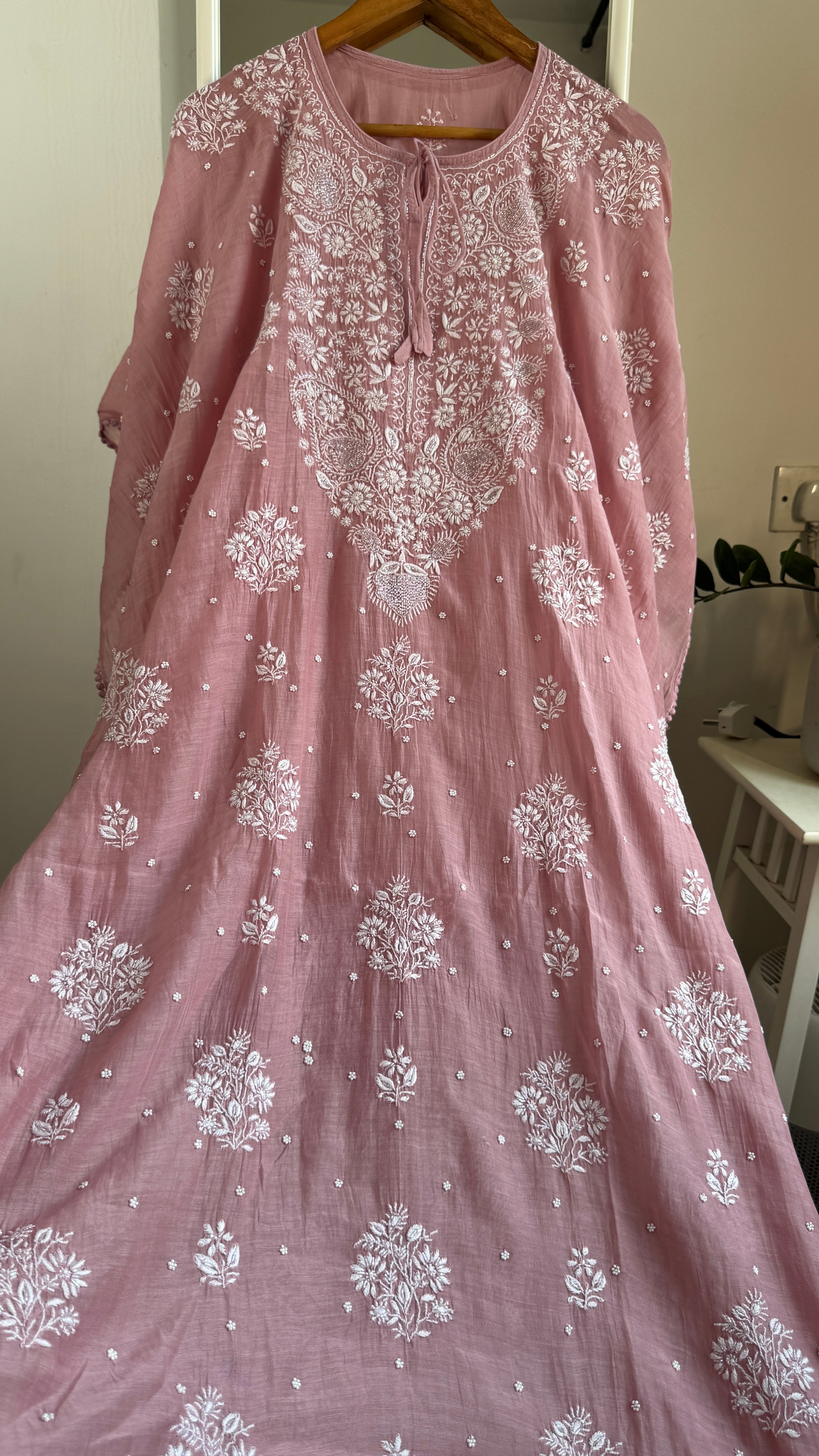Mul Chanderi Chikankari Kaftan - Rosewood