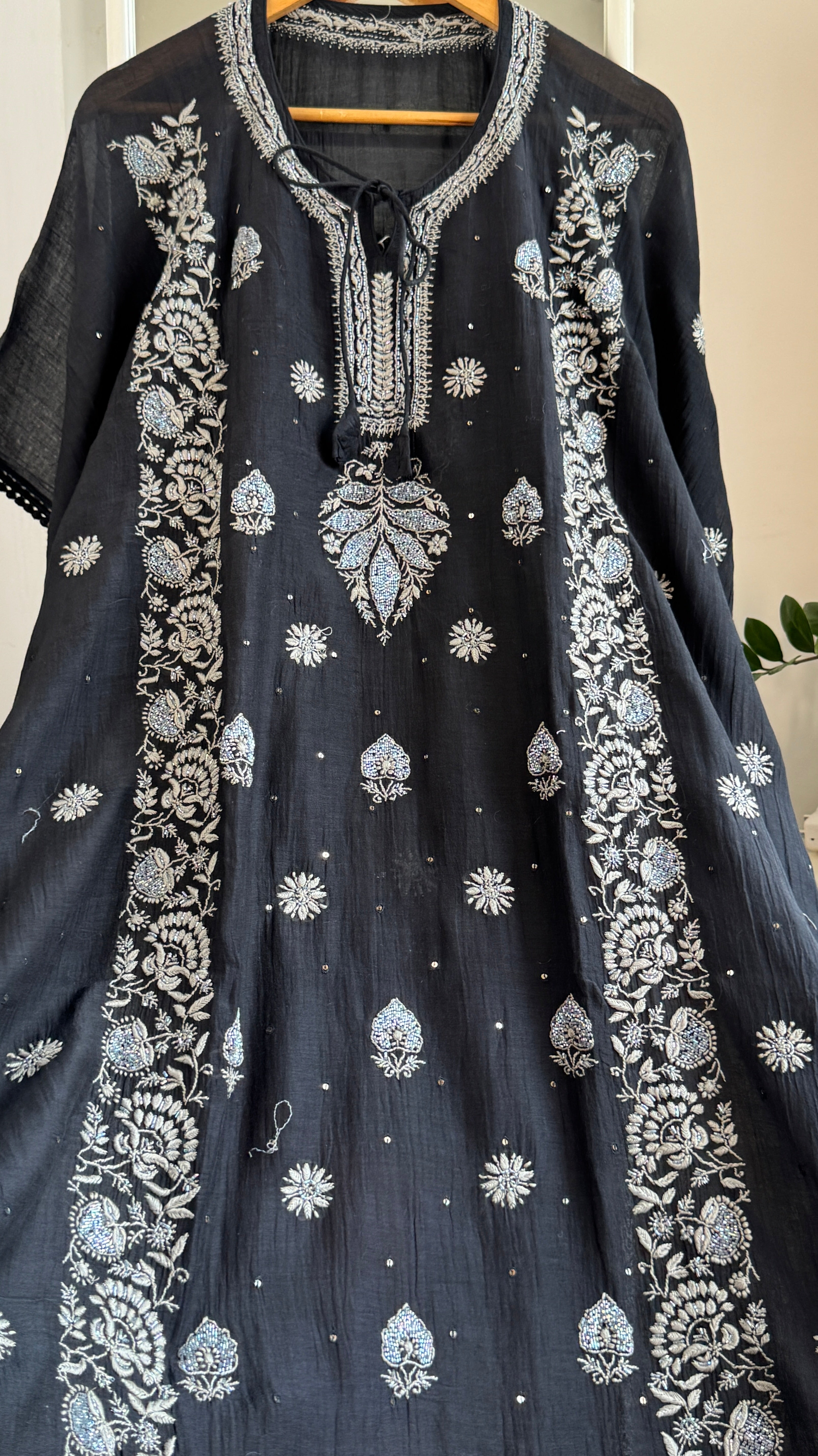 Mul Chanderi Chikankari Kaftan - Black