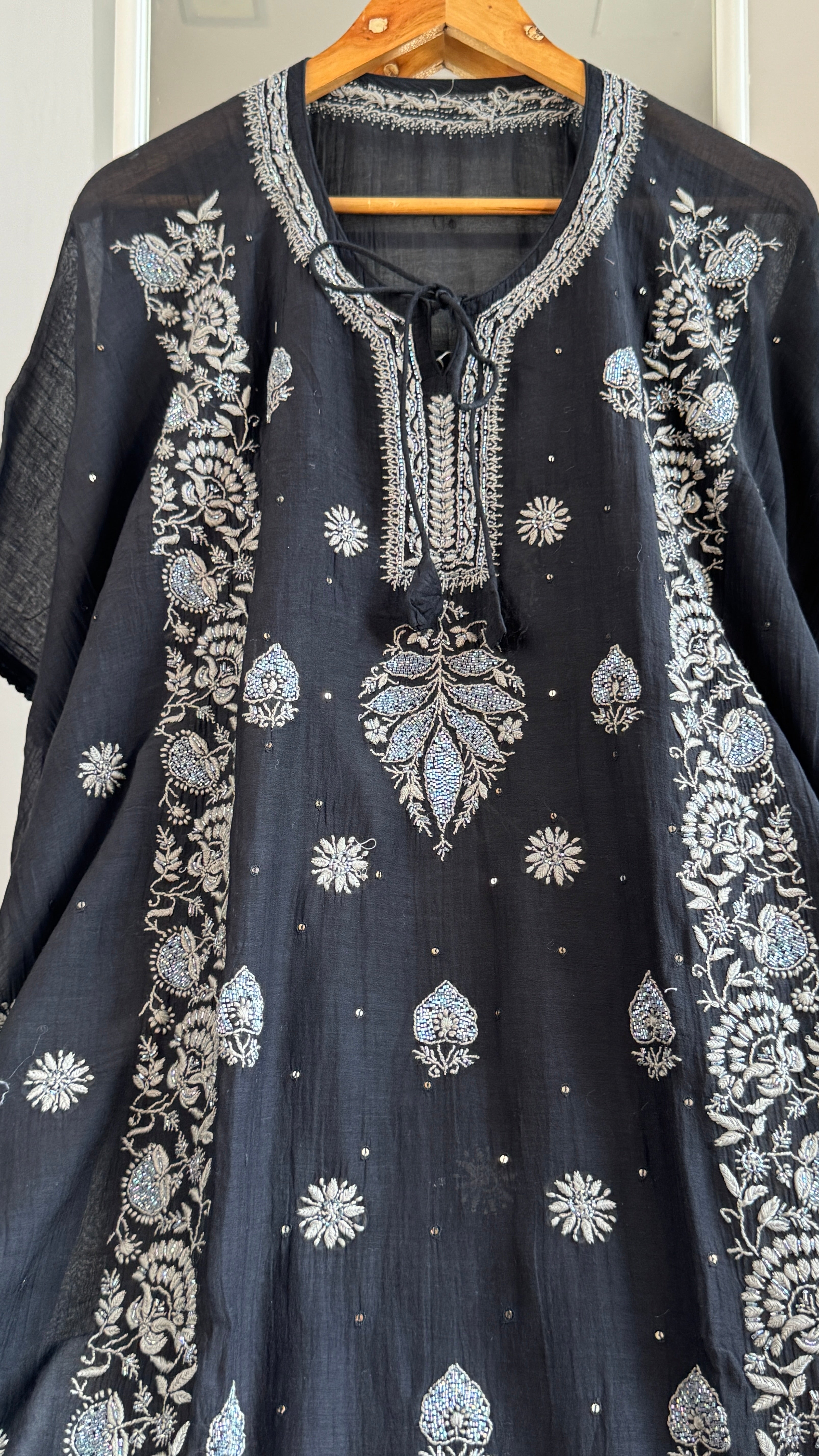 Mul Chanderi Chikankari Kaftan - Black