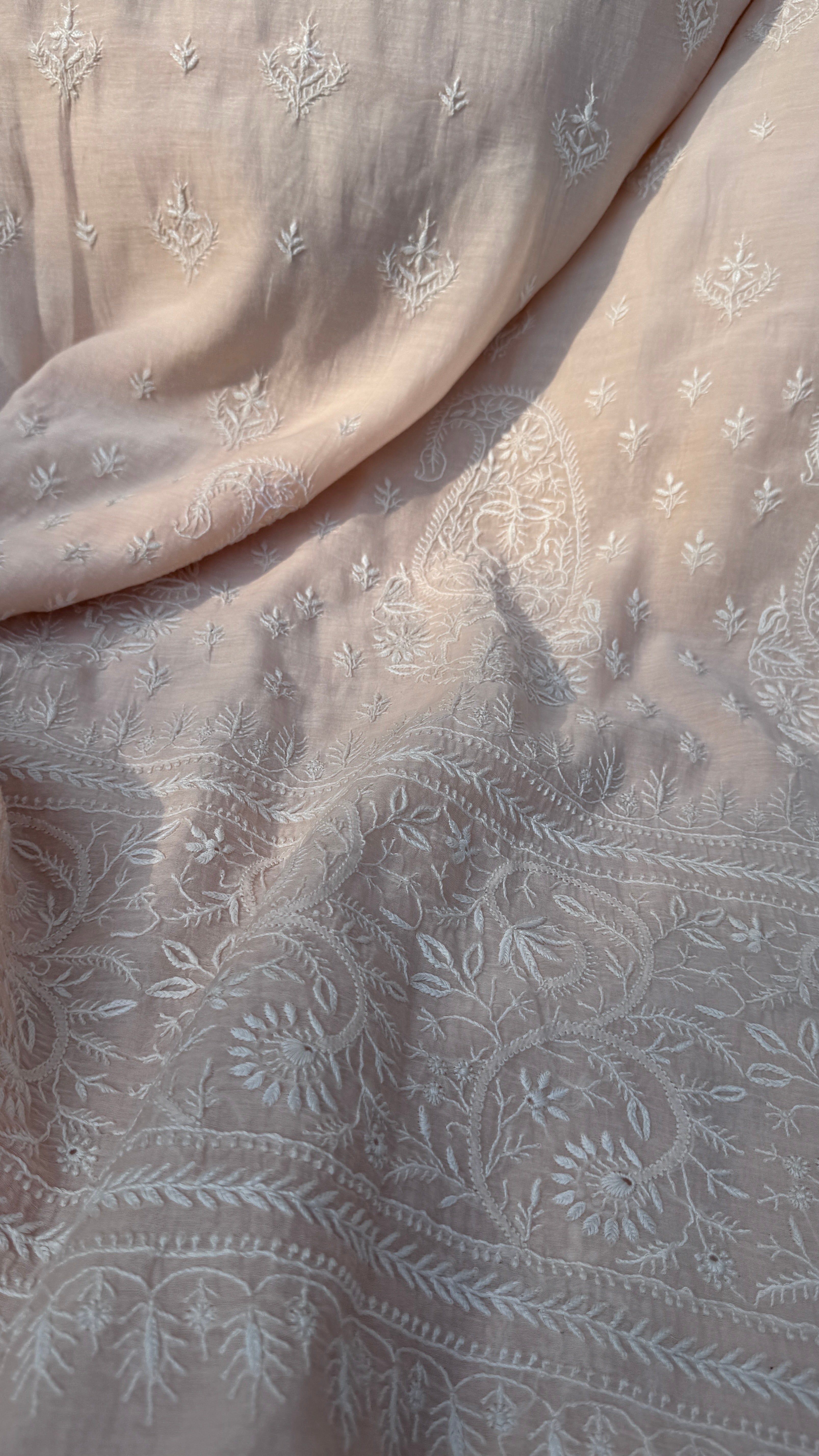 Pure Mul Chanderi Chikankari saree in Pale Pink