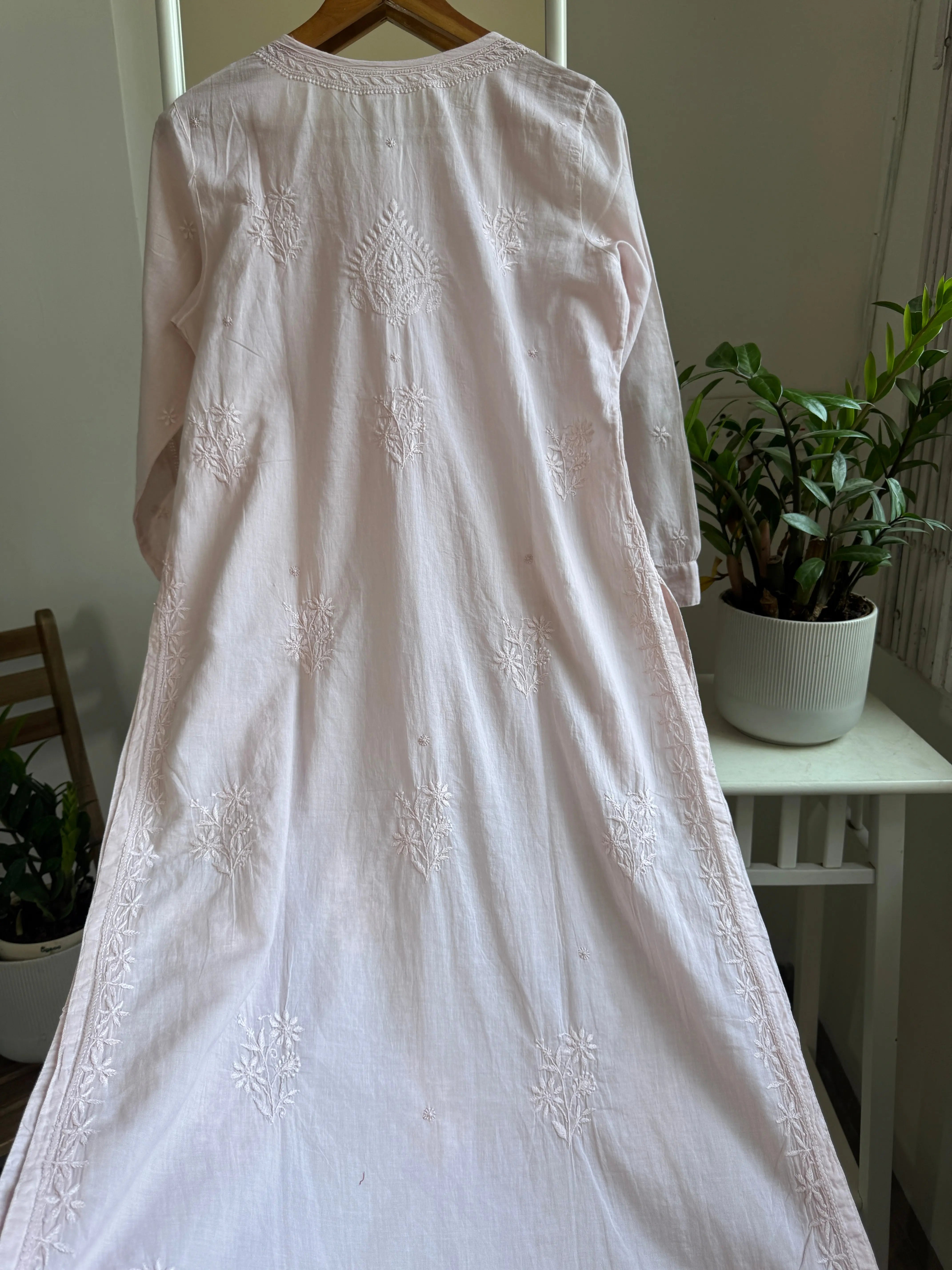 Mul Cotton Pale Pink Chikankari Kurti - Saaz Collection ARIAA CHIKANKARI