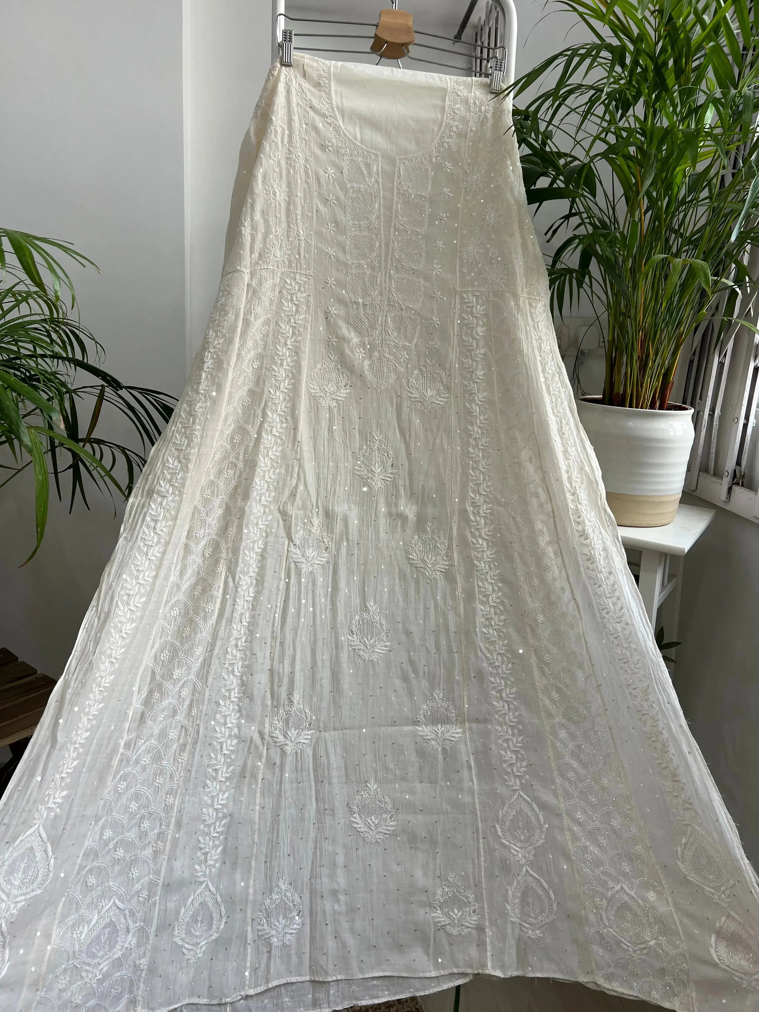 Mul Chanderi Anarkali - White ARIAA CHIKANKARI