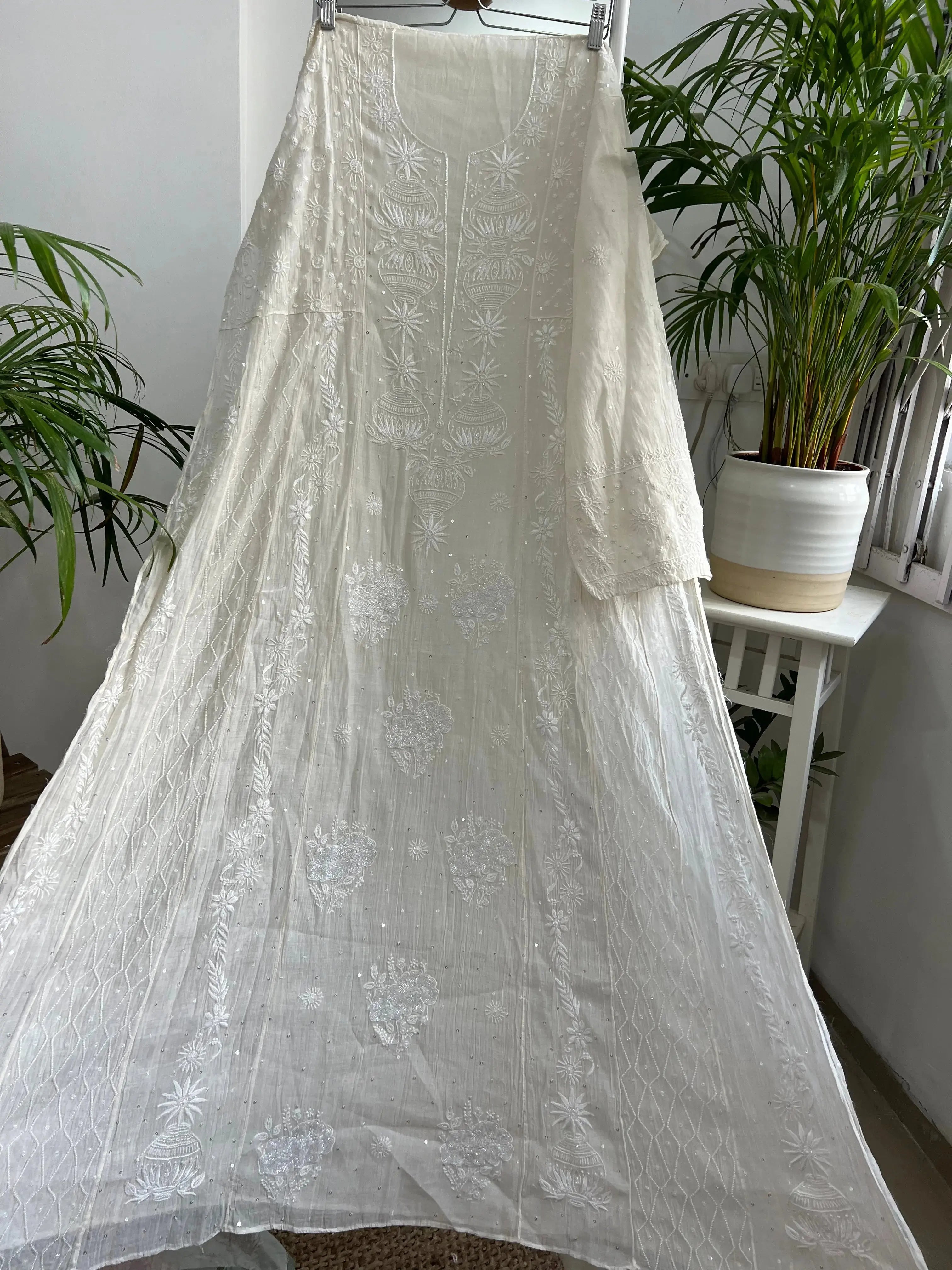 Mul Chanderi Anarkali - White ARIAA CHIKANKARI