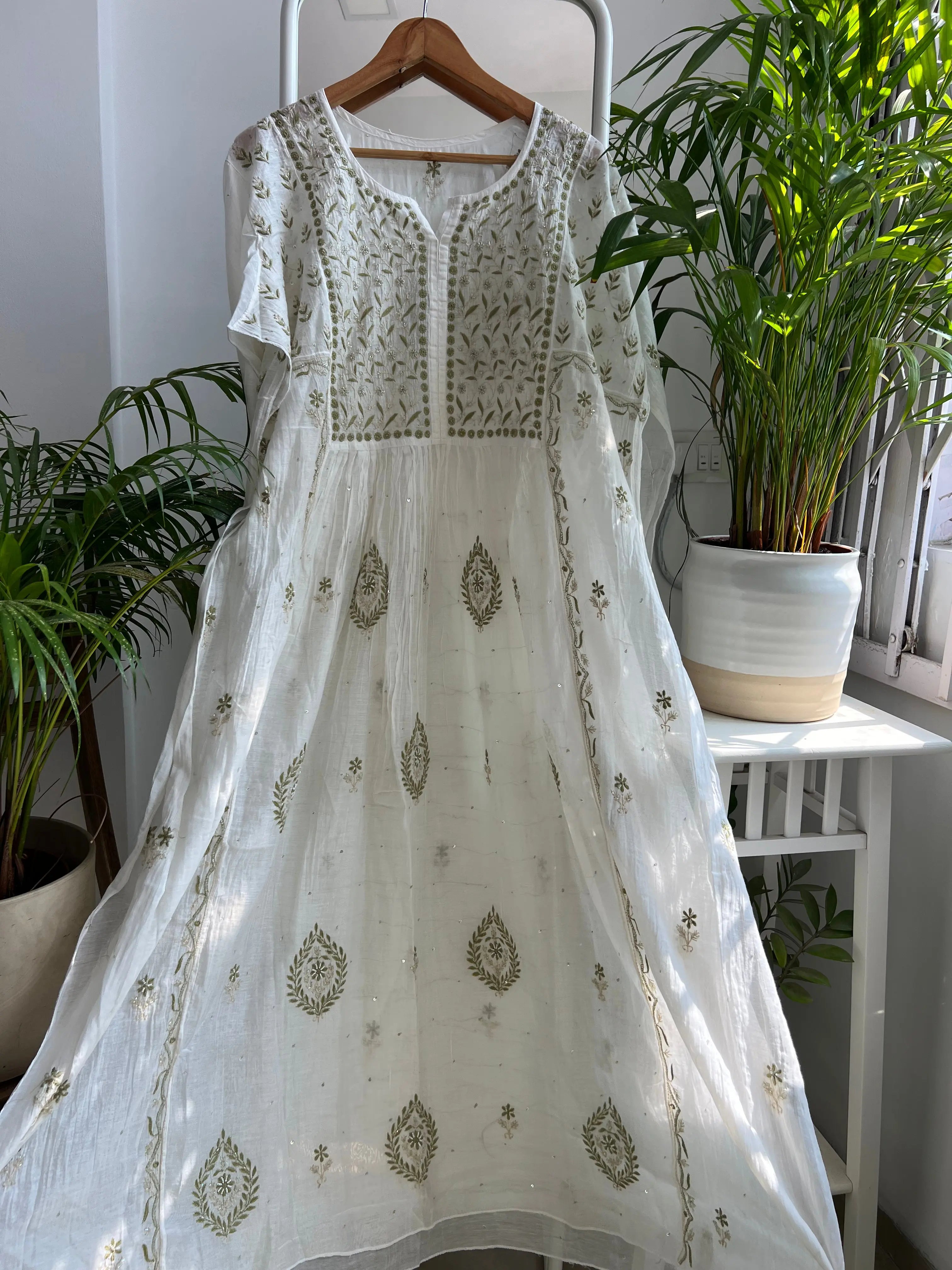 Mul Chanderi Anarkali -White with Multicolor thread ARIAA CHIKANKARI