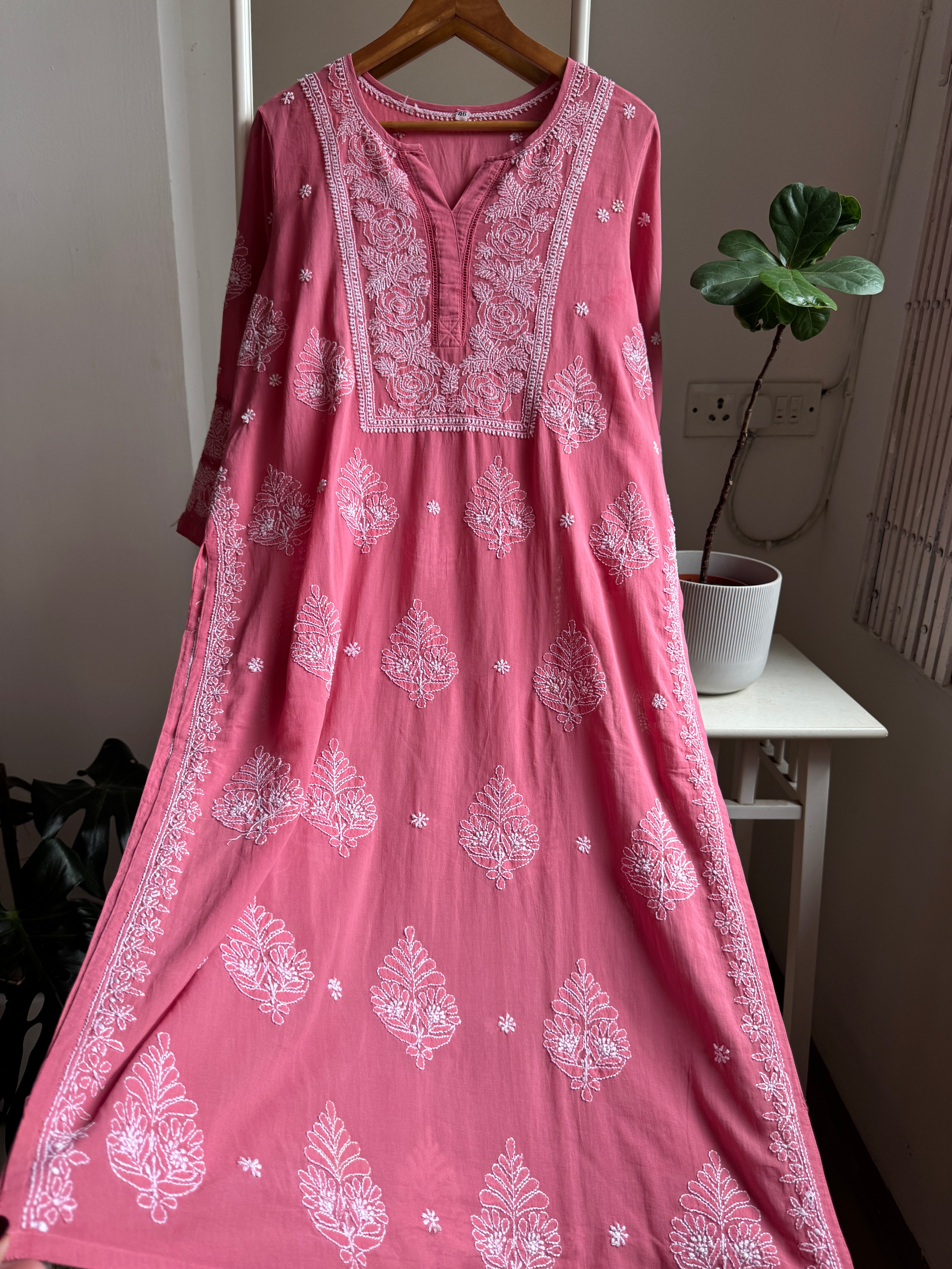 Mul Cotton Chikankari Kurti - Rosewood ARIAA CHIKANKARI