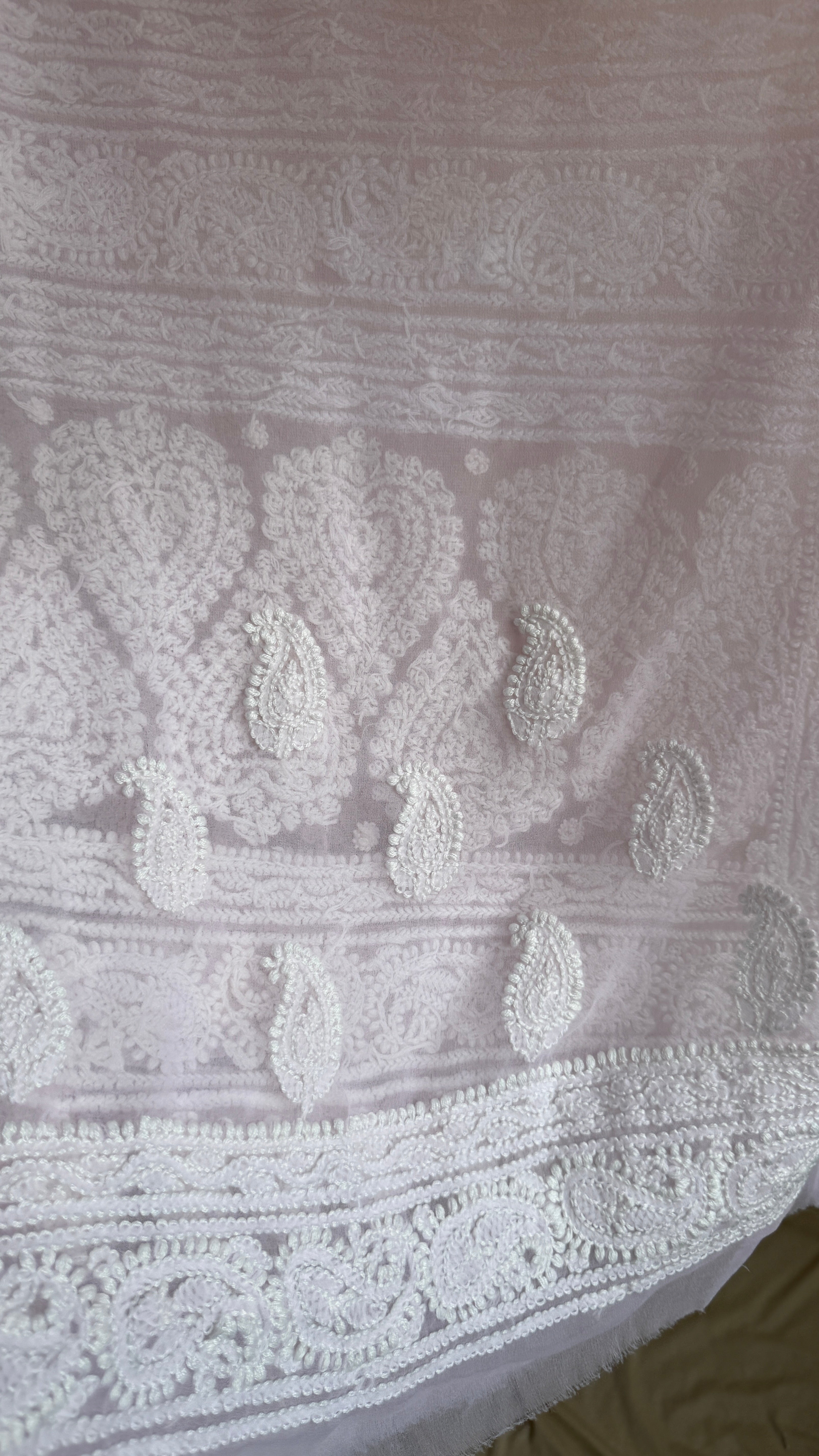 Georgette Chikankari saree in Pink
