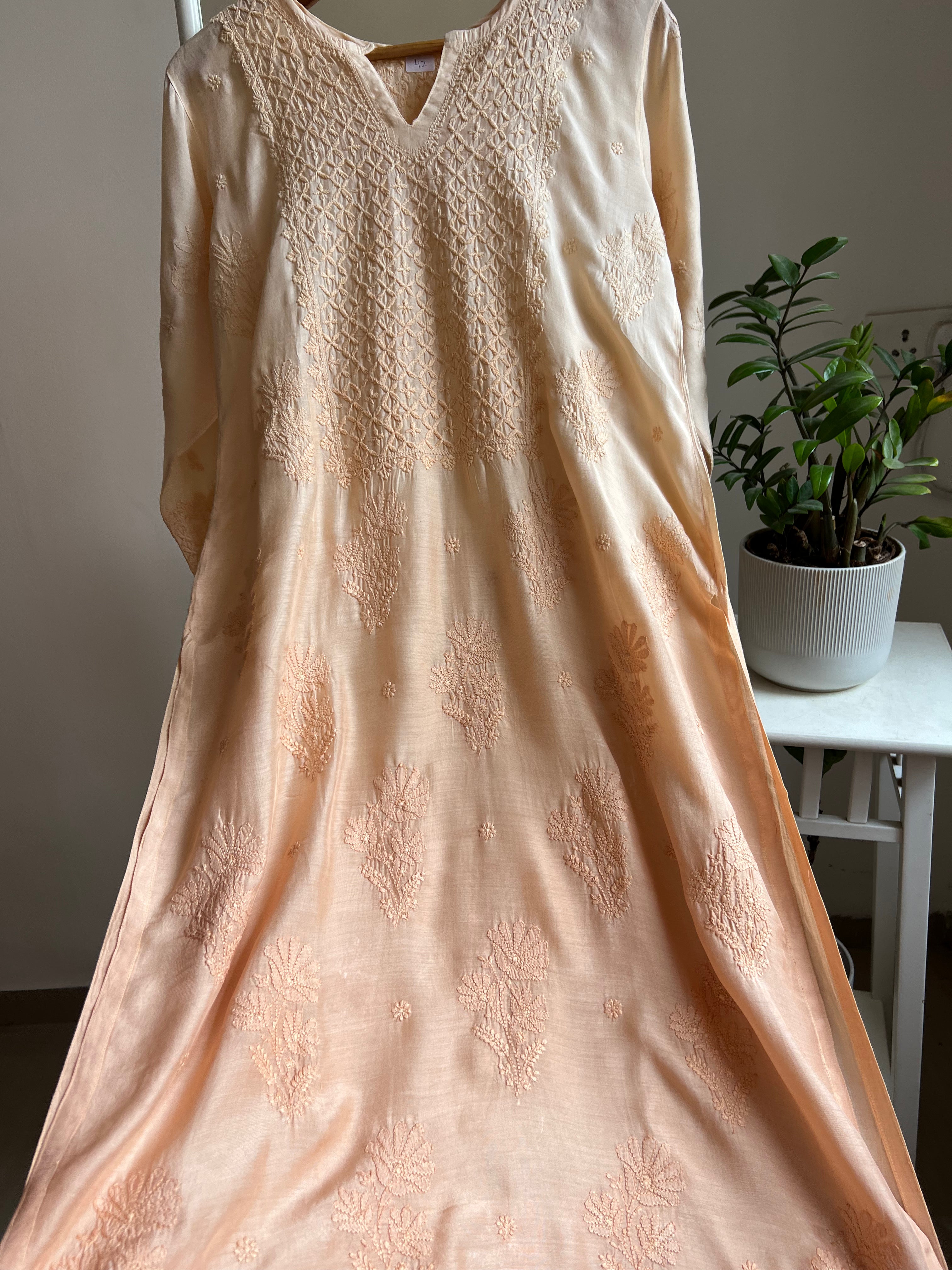 Muslin Chikankari Kurti -Cream Ombre ARIAA CHIKANKARI