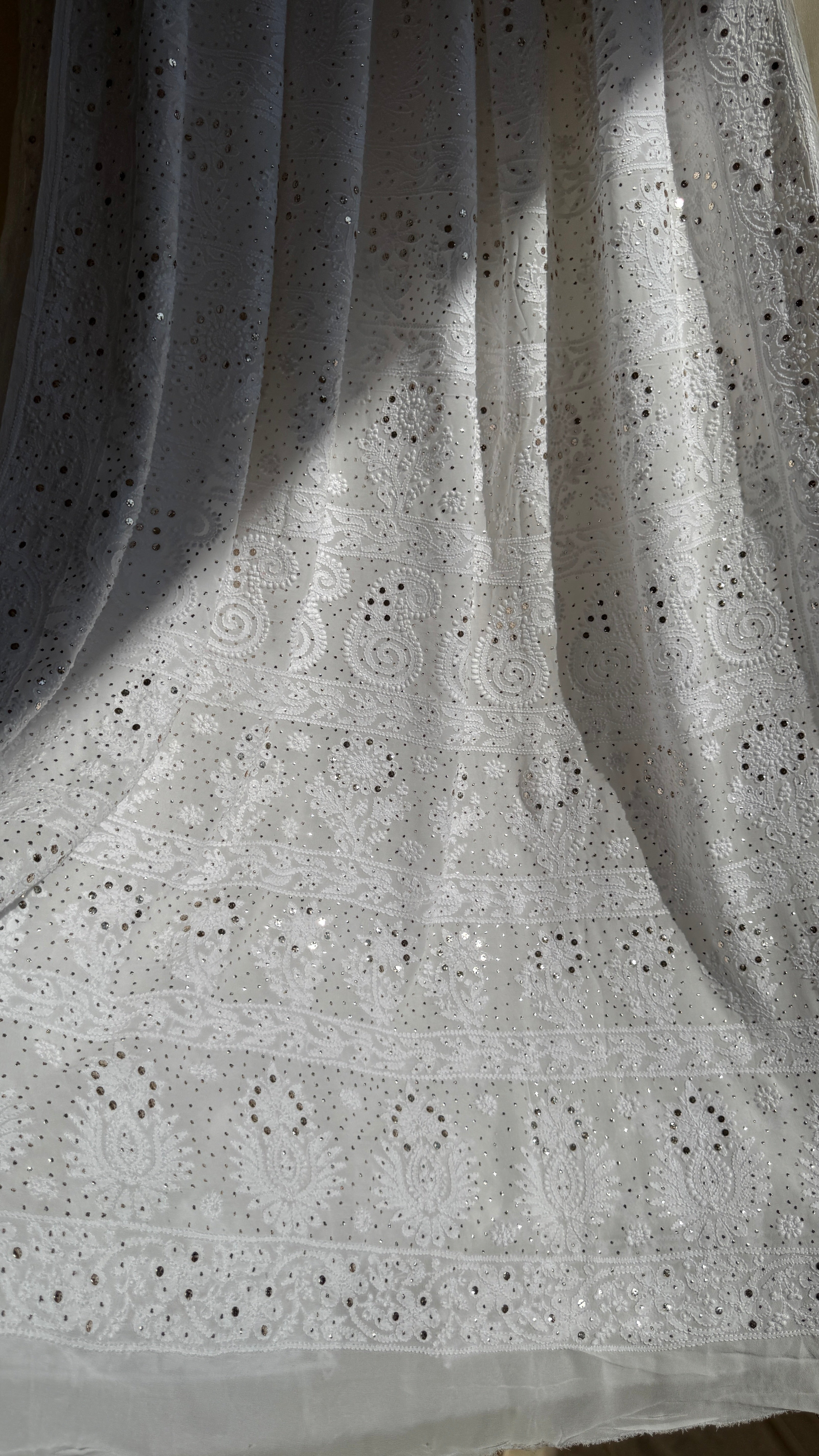 Viscose White Chikankari saree with Mukaish Work