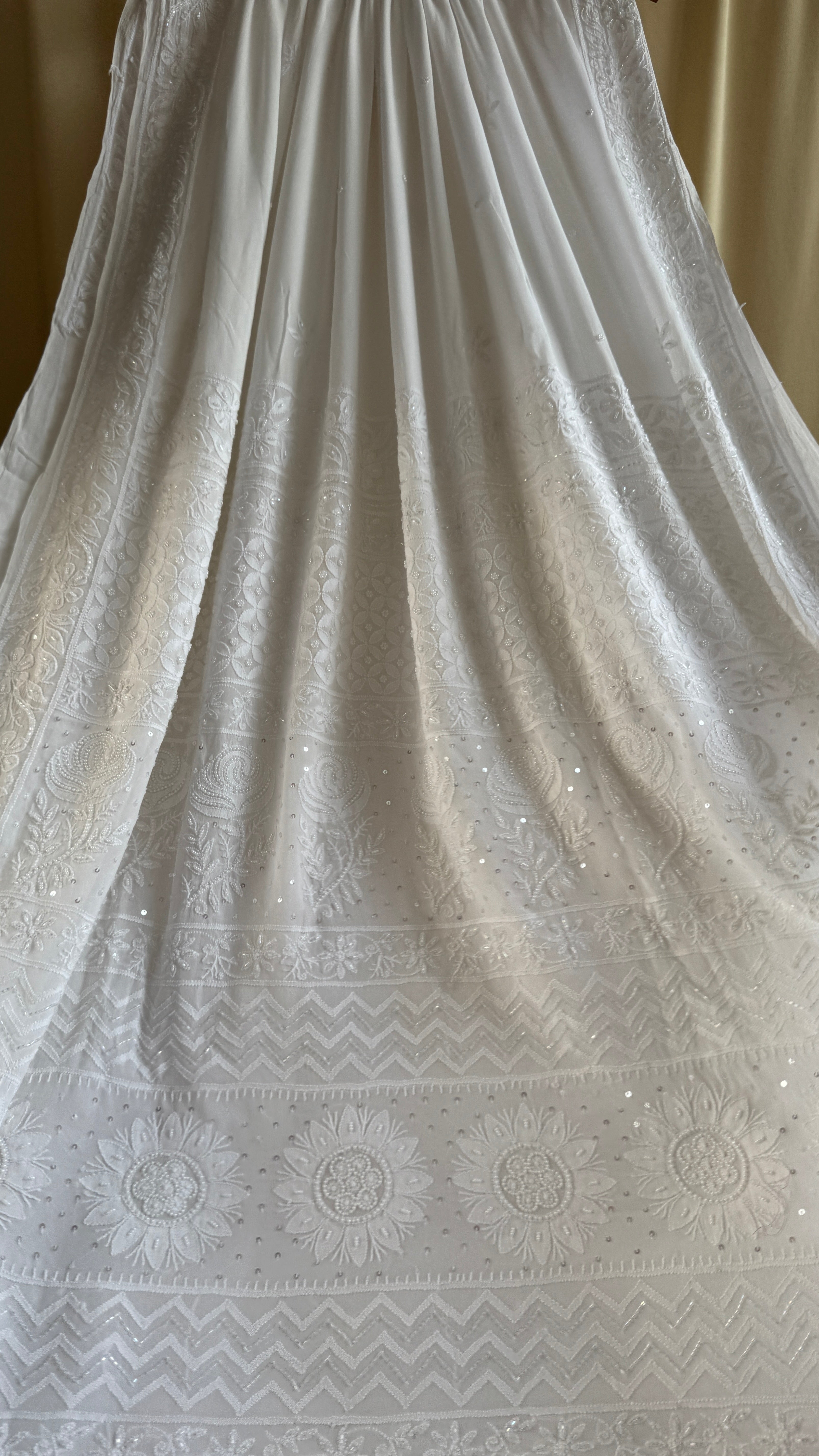 Viscose White Chikankari saree with Pearl embellishments