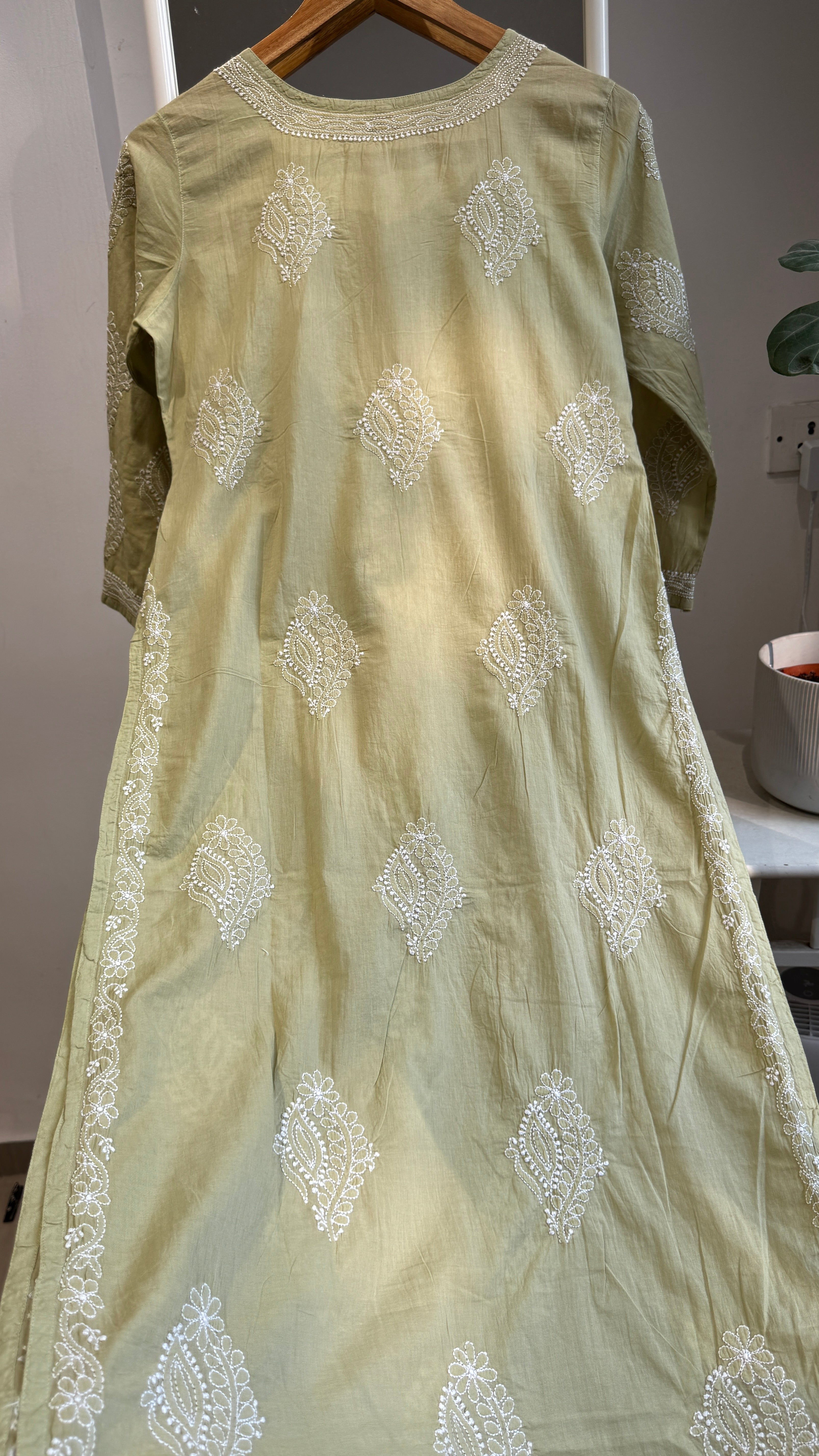 Mul Cotton Sheen Green Chikankari Kurti - Saaz Collection
