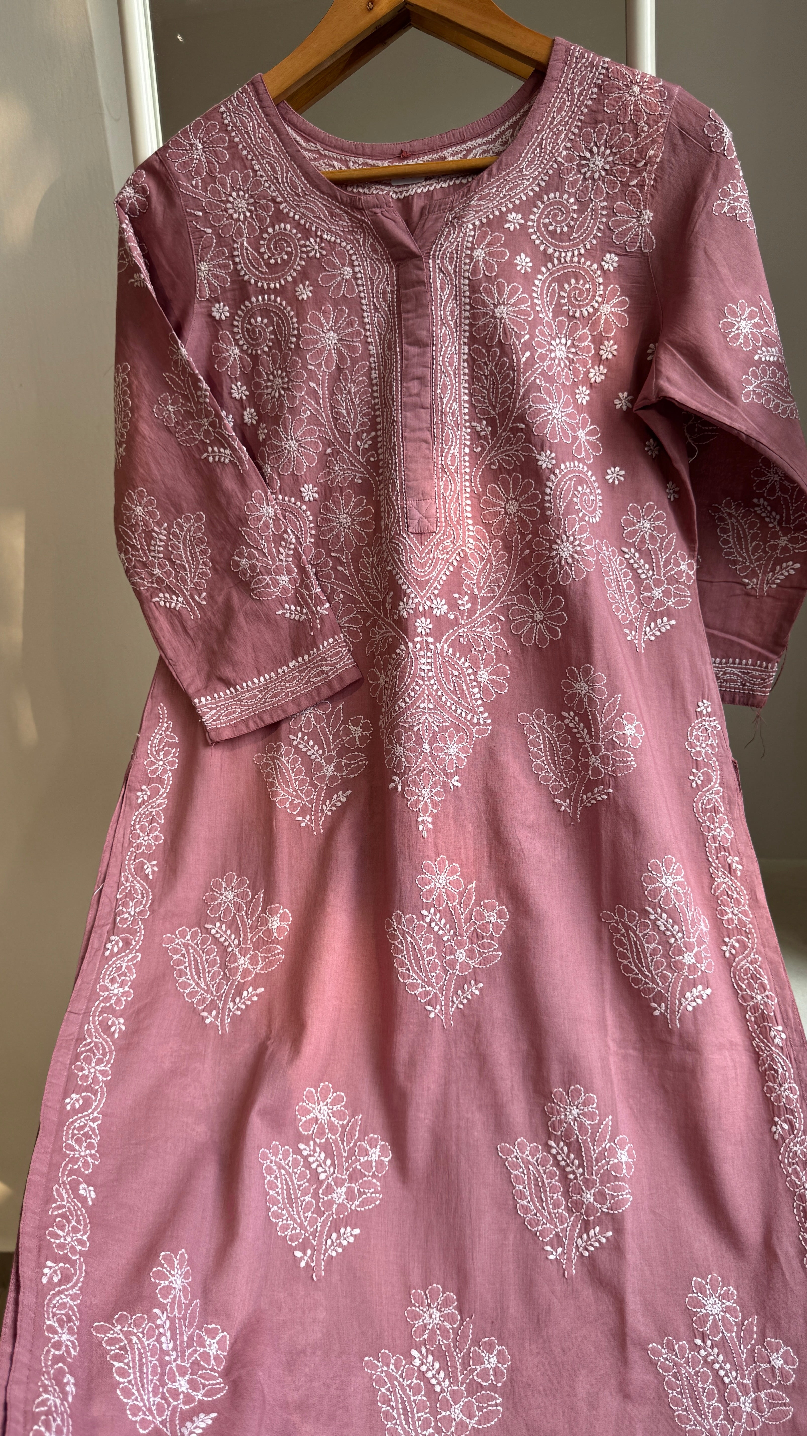 Mul Cotton Mauve Pink Chikankari Kurti - Saaz Collection