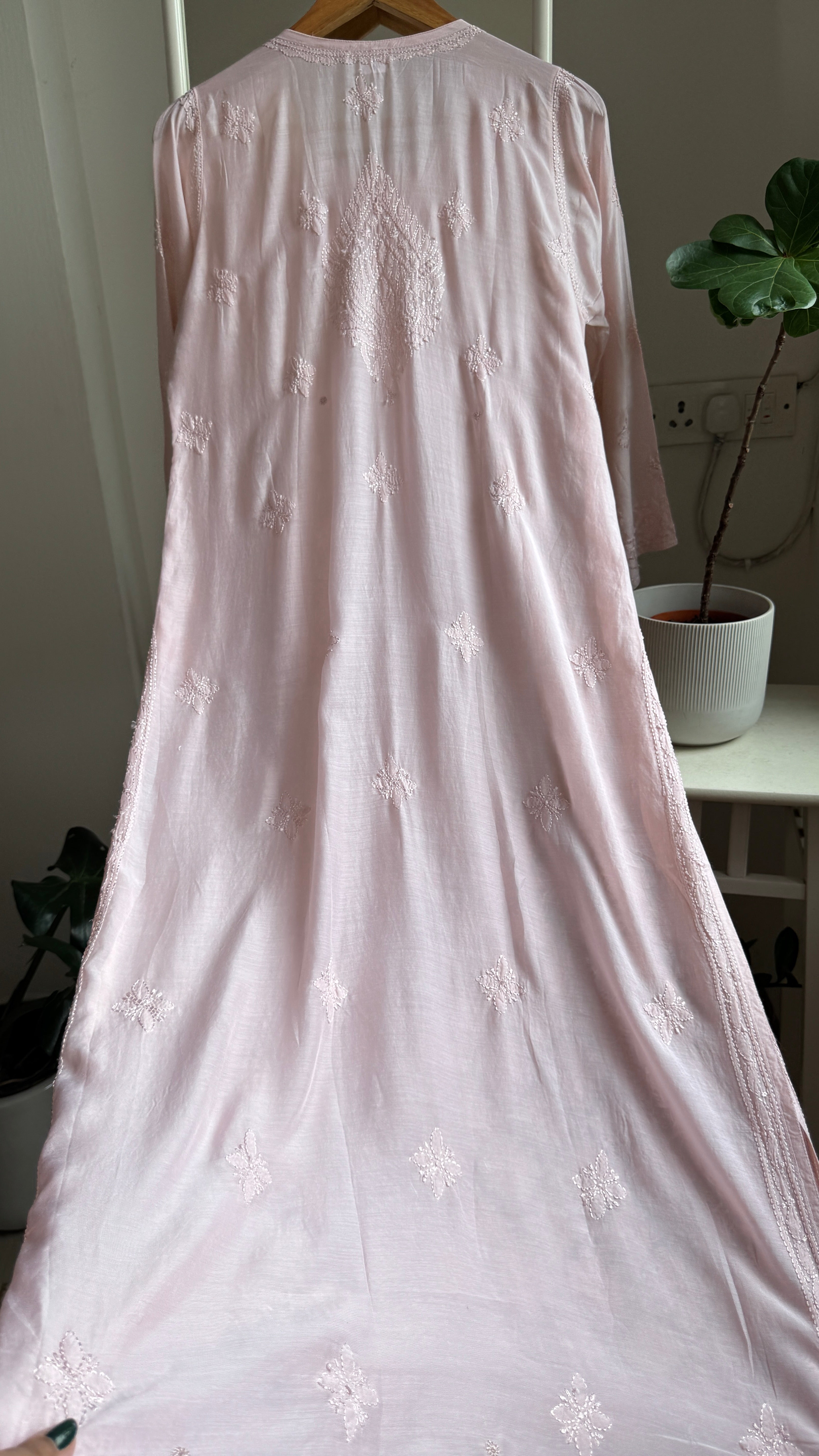 Muslin Chikankari Kurti - Pale Pink - BERRY Collection