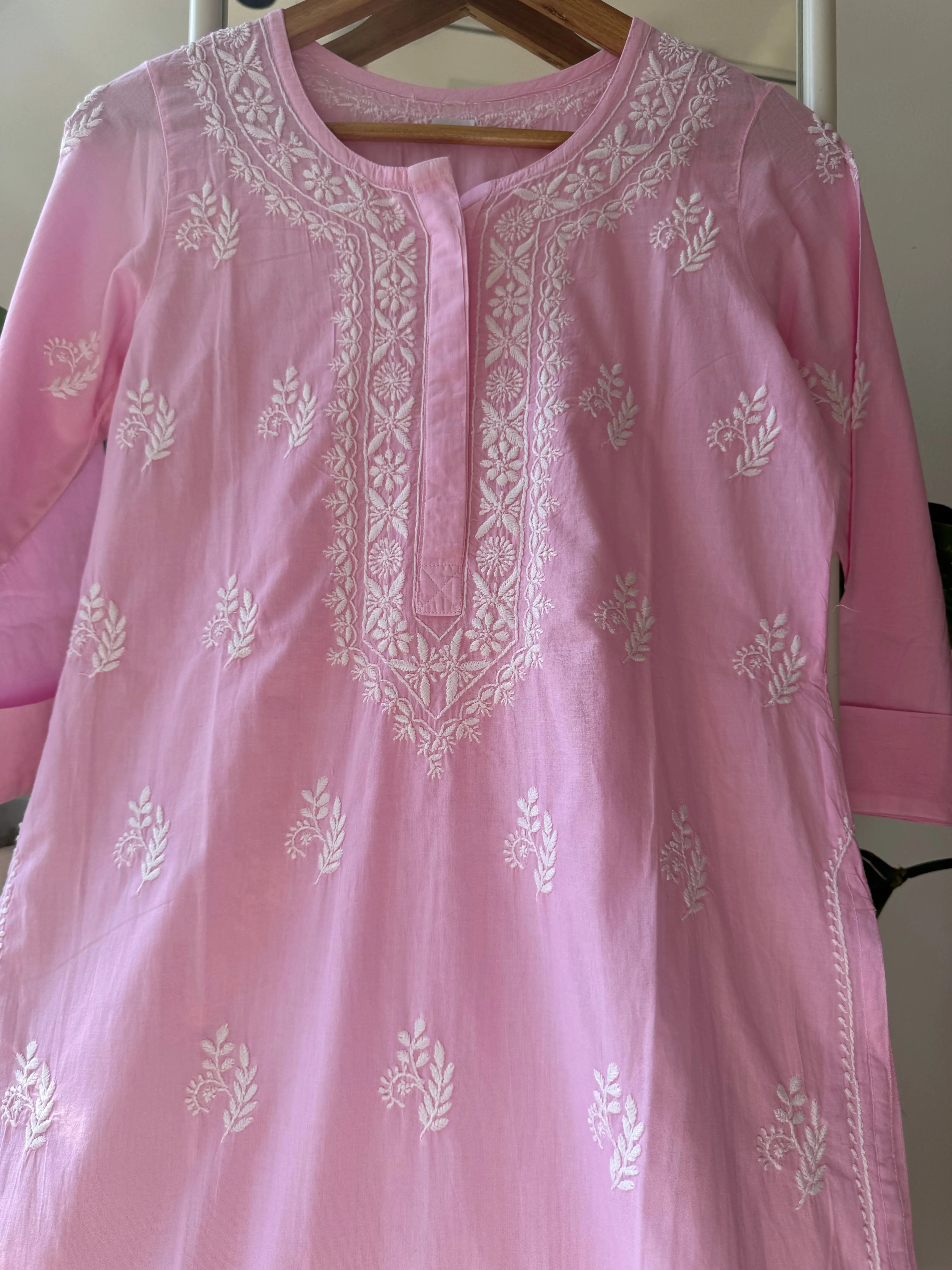 Mul Cotton Chikankari Kurti - pink ARIAA CHIKANKARI