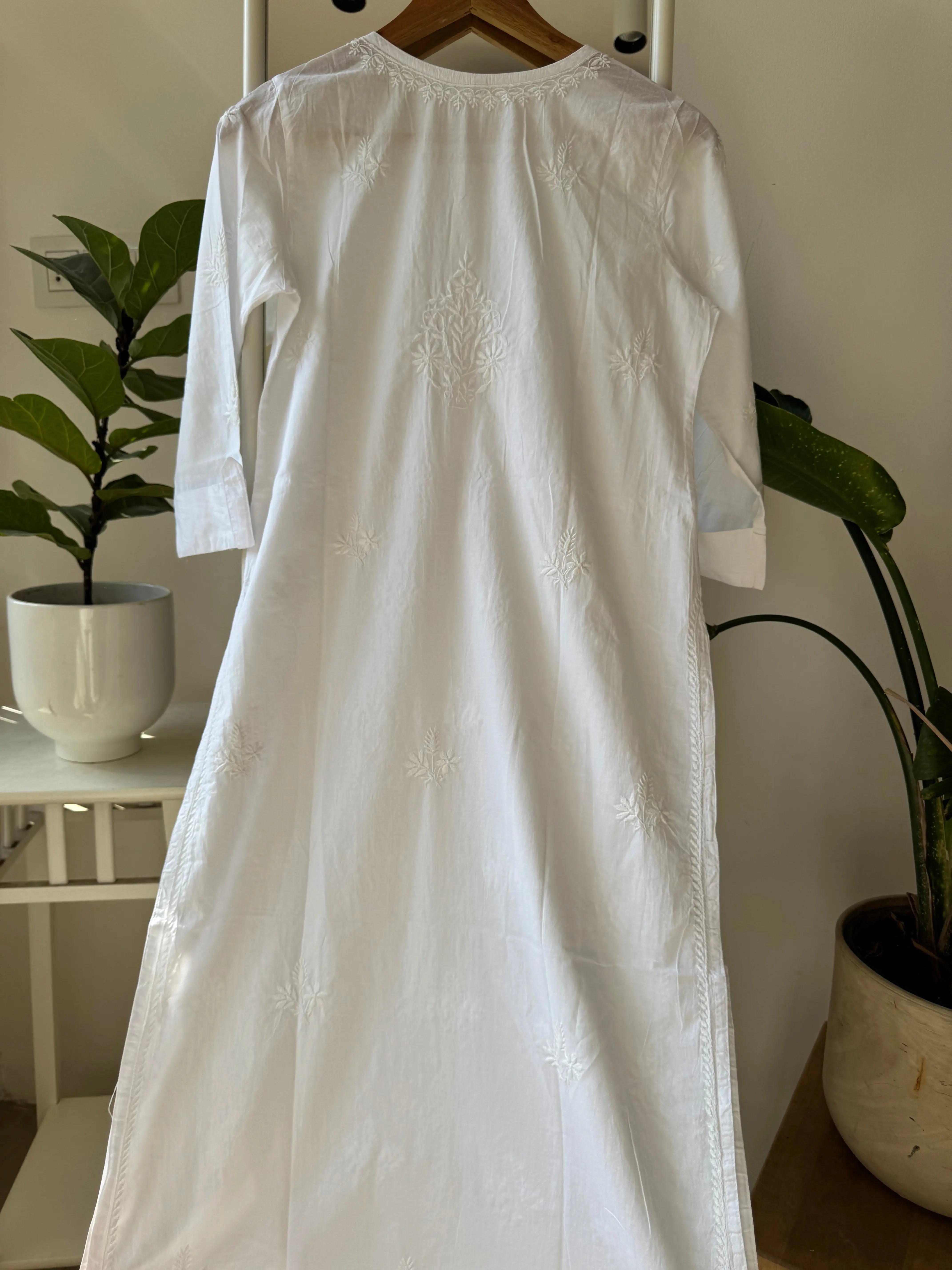 Mul Cotton Chikankari Kurti - White ARIAA CHIKANKARI