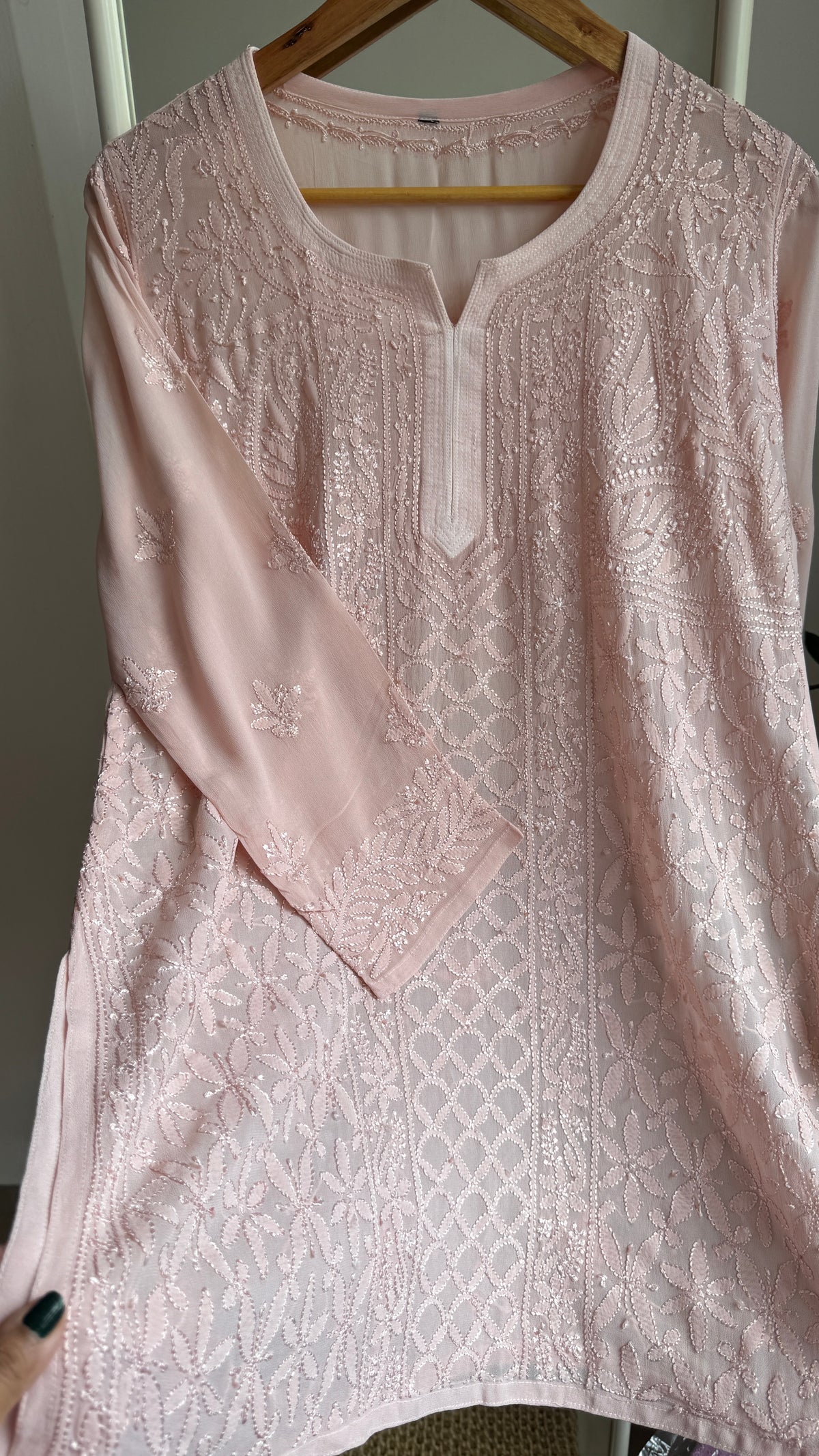 Chikankari Viscose Georgette short Top in Pale pink