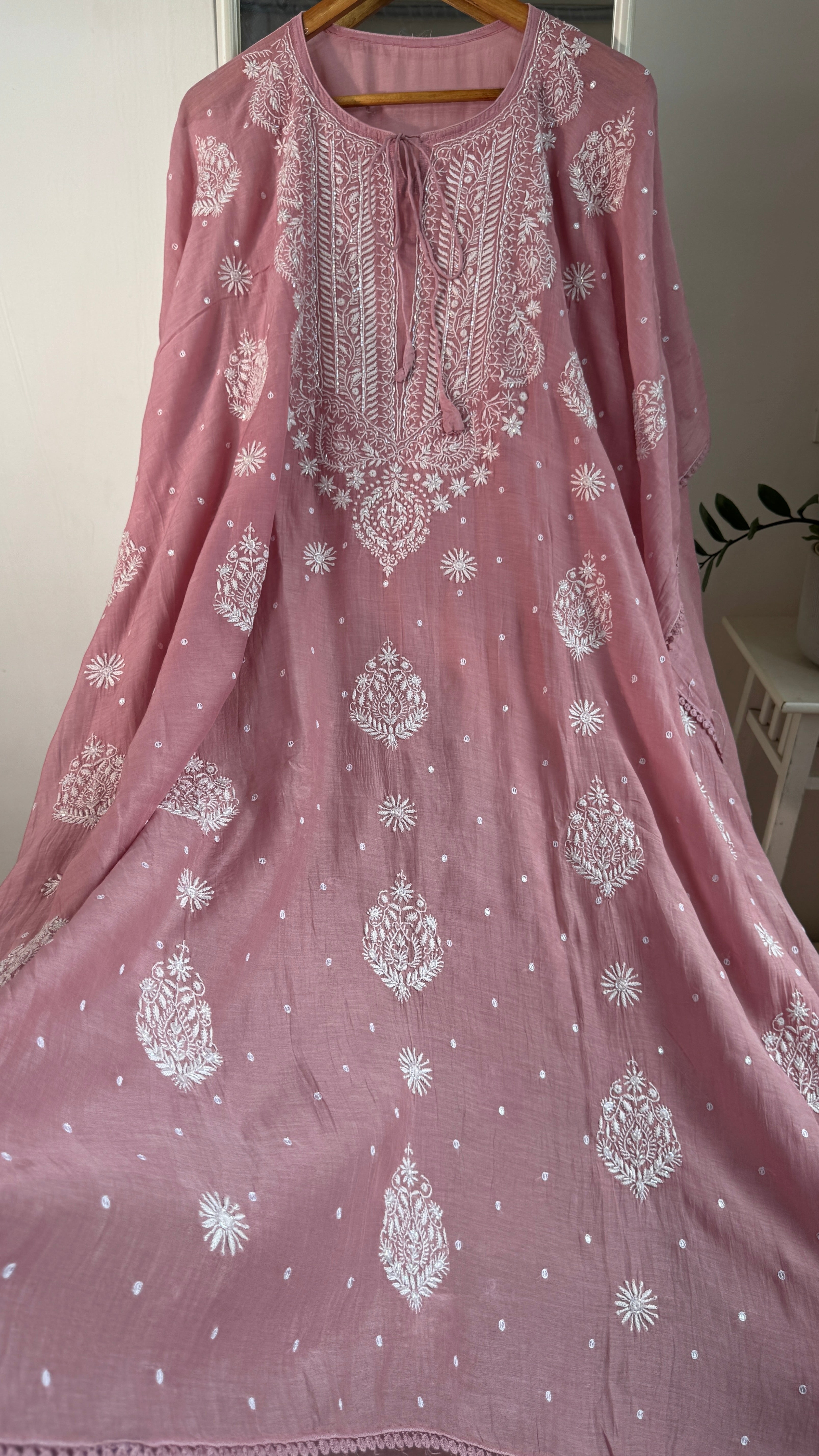 Mul Chanderi Chikankari Kaftan - Rosewood