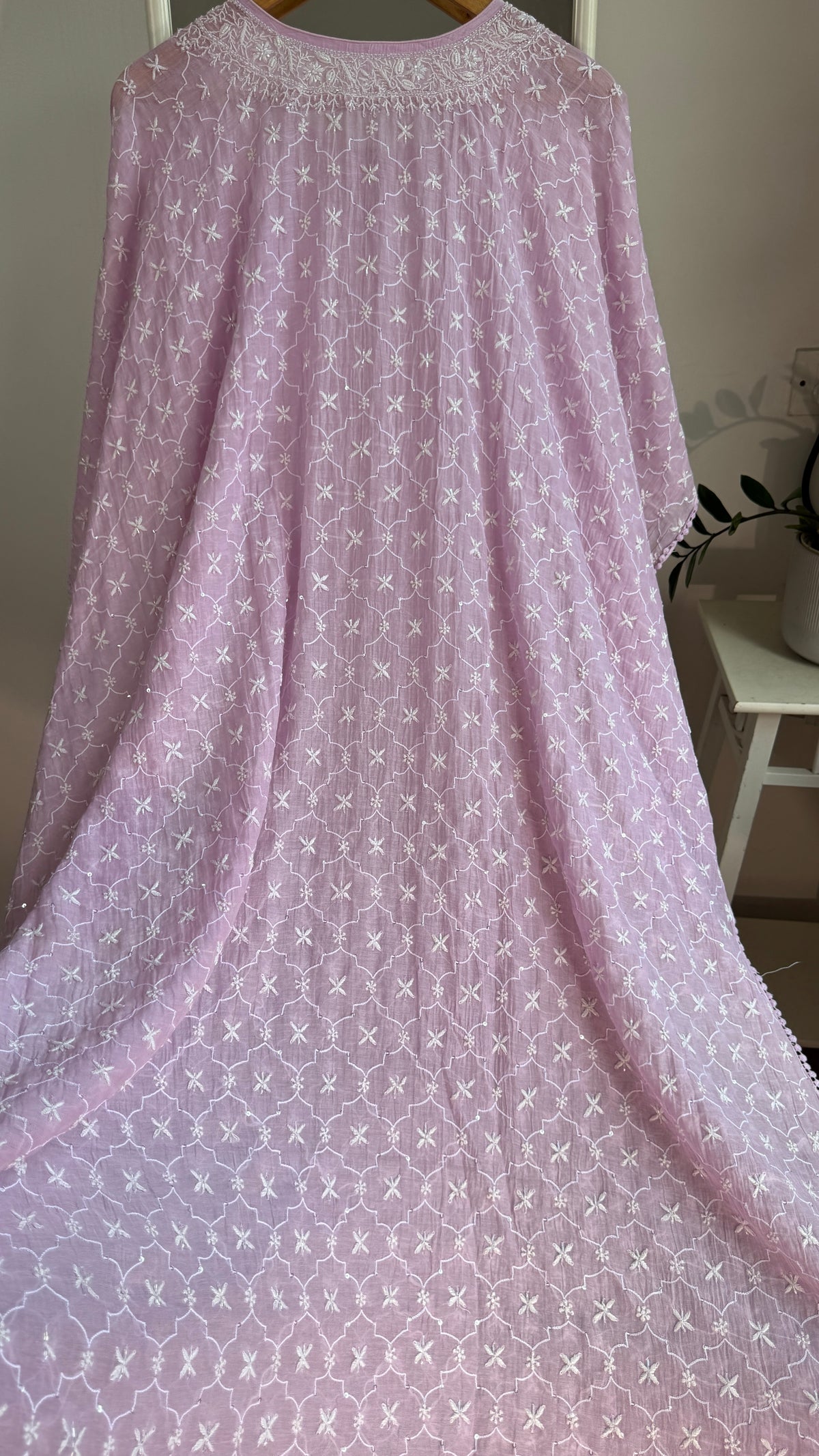 Mul Chanderi Chikankari Kaftan -Lilac