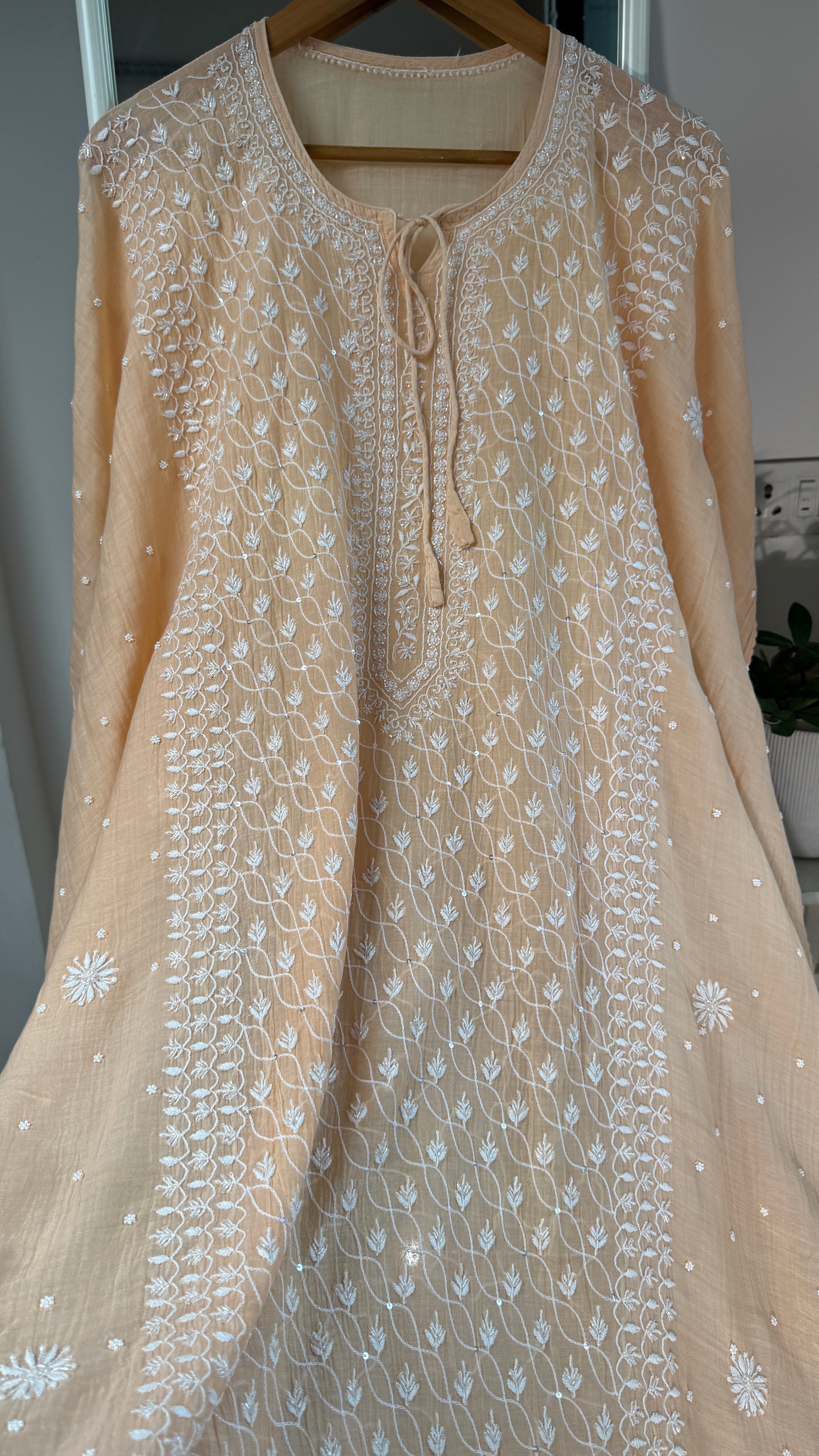 Mul Chanderi Chikankari Kaftan - Peach