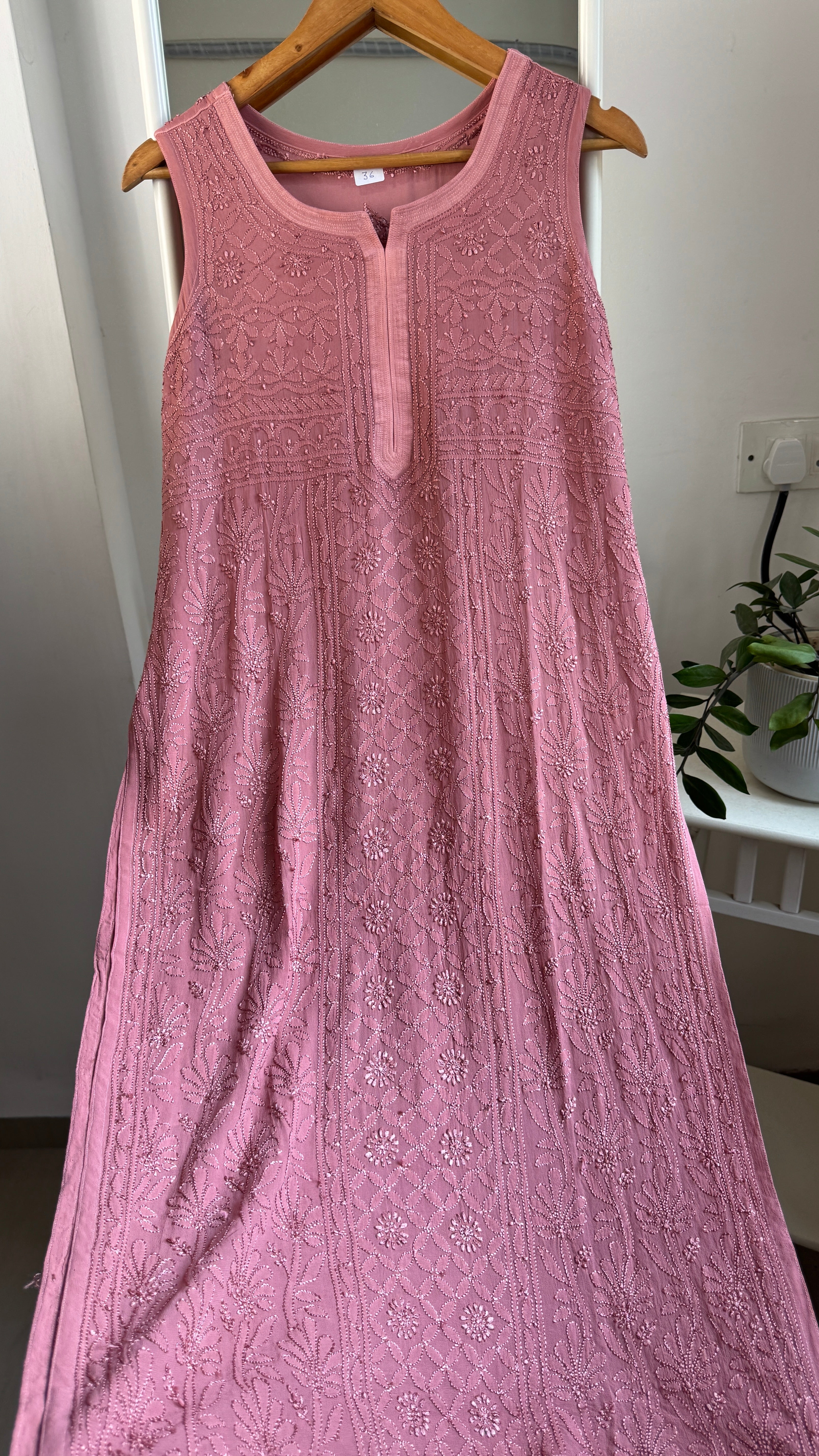 Long Full Jaal Sleeveless Chikankari Kurti - AriAA Chikankari - Rose Collection