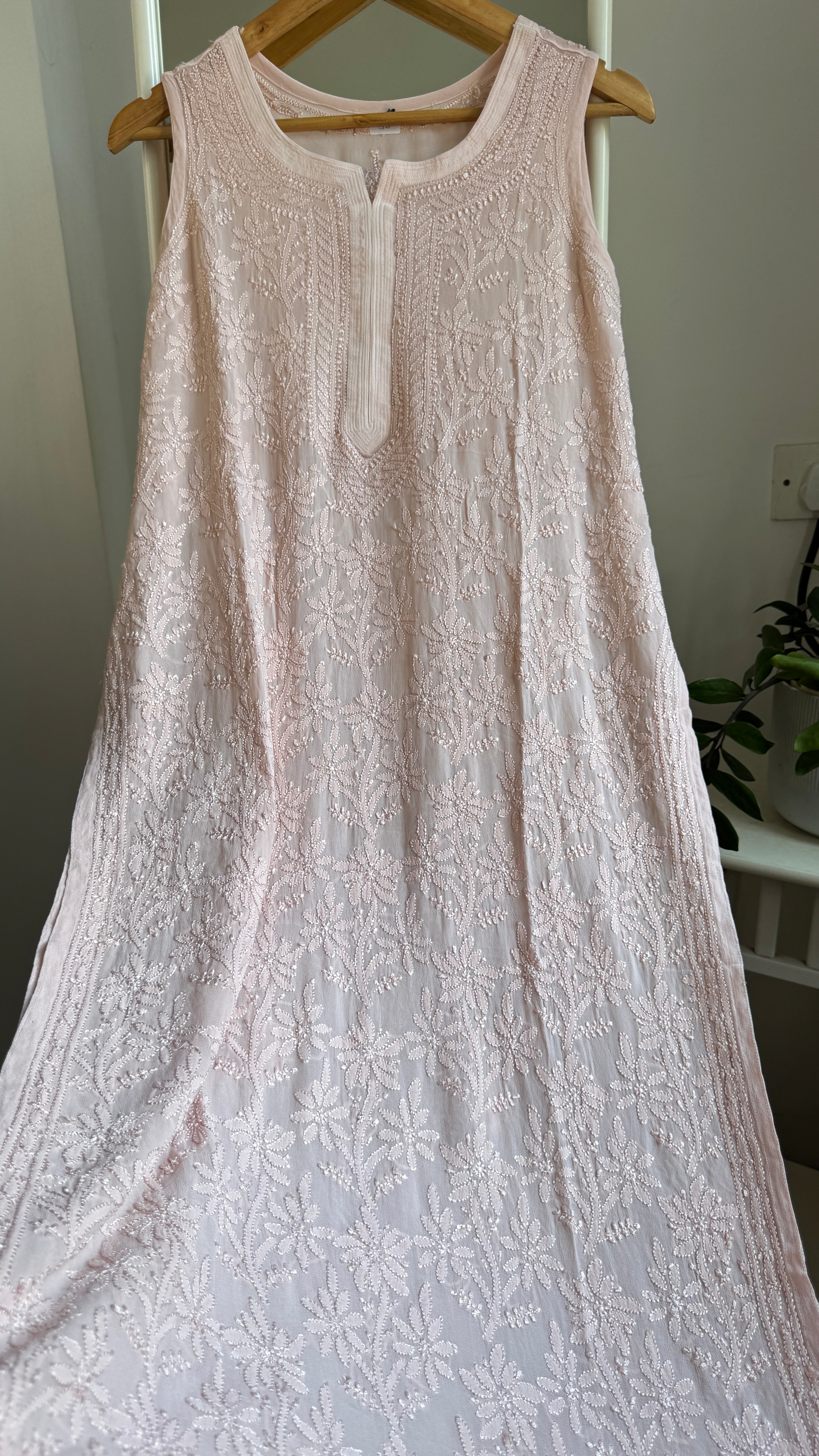 Long Full Jaal Sleeveless Chikankari Kurti - AriAA Chikankari - Rose Collection
