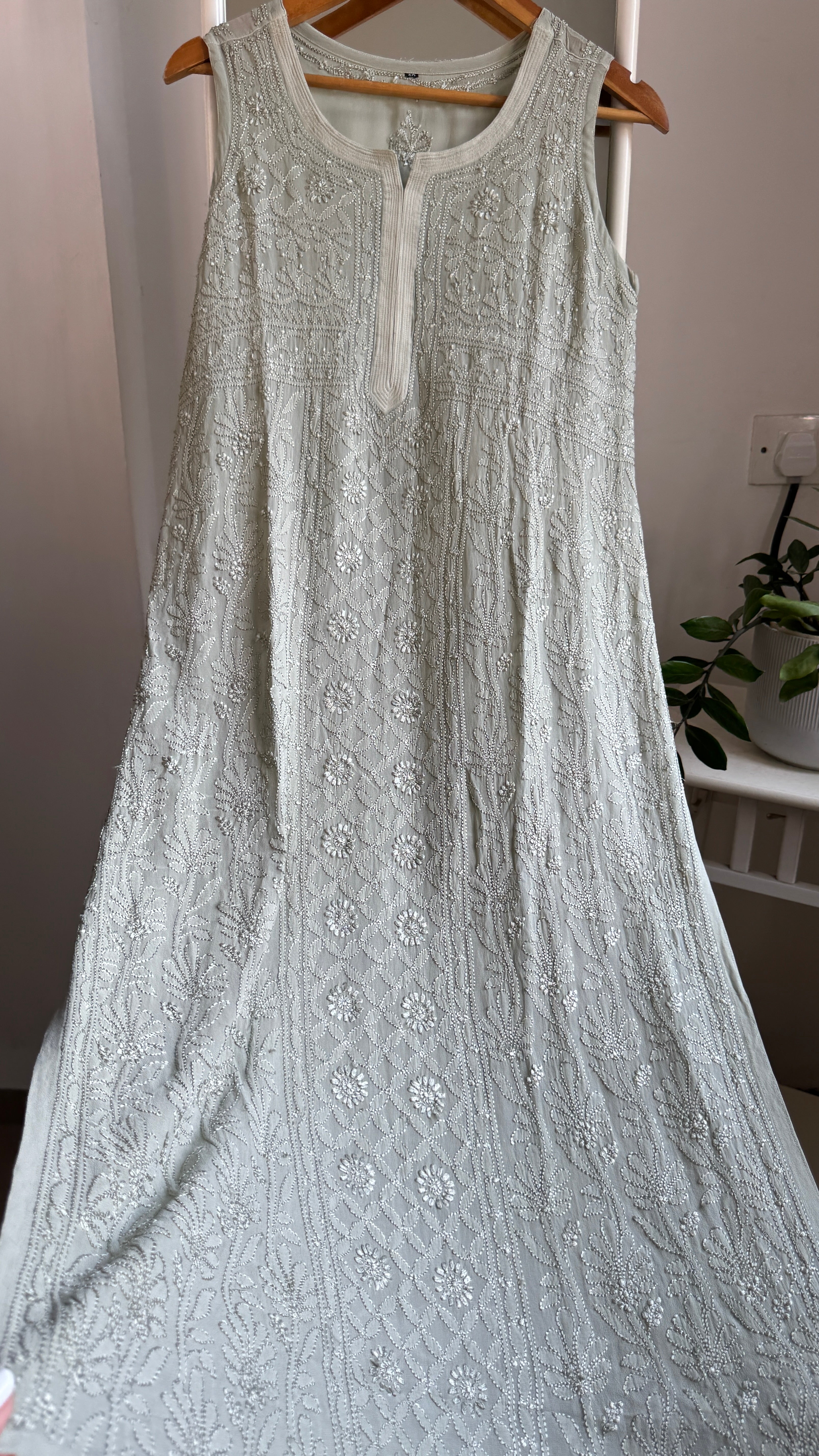 Long Full Jaal Sleeveless Chikankari Kurti - AriAA Chikankari - Rose Collection