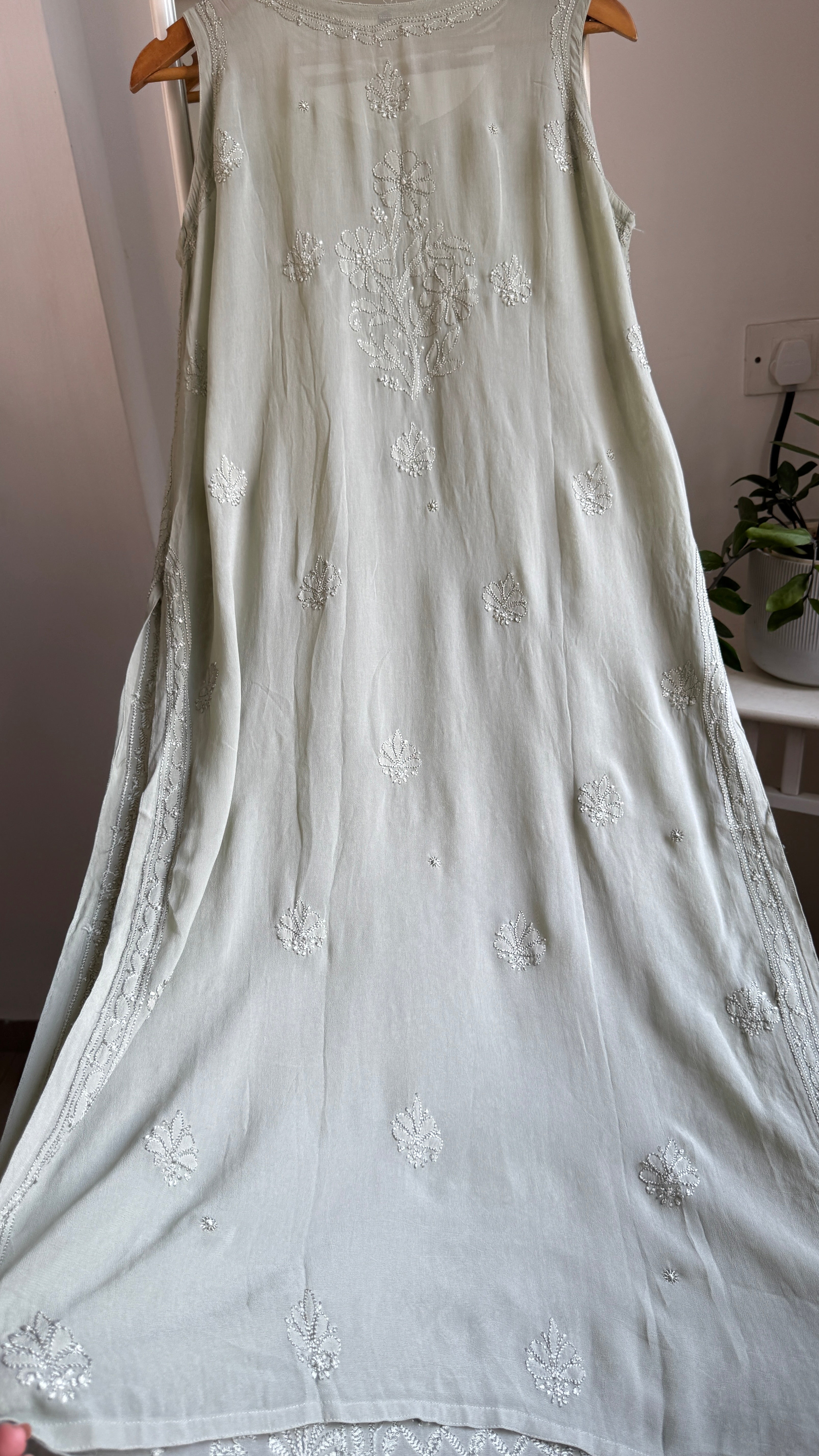 Long Full Jaal Sleeveless Chikankari Kurti - AriAA Chikankari - Rose Collection