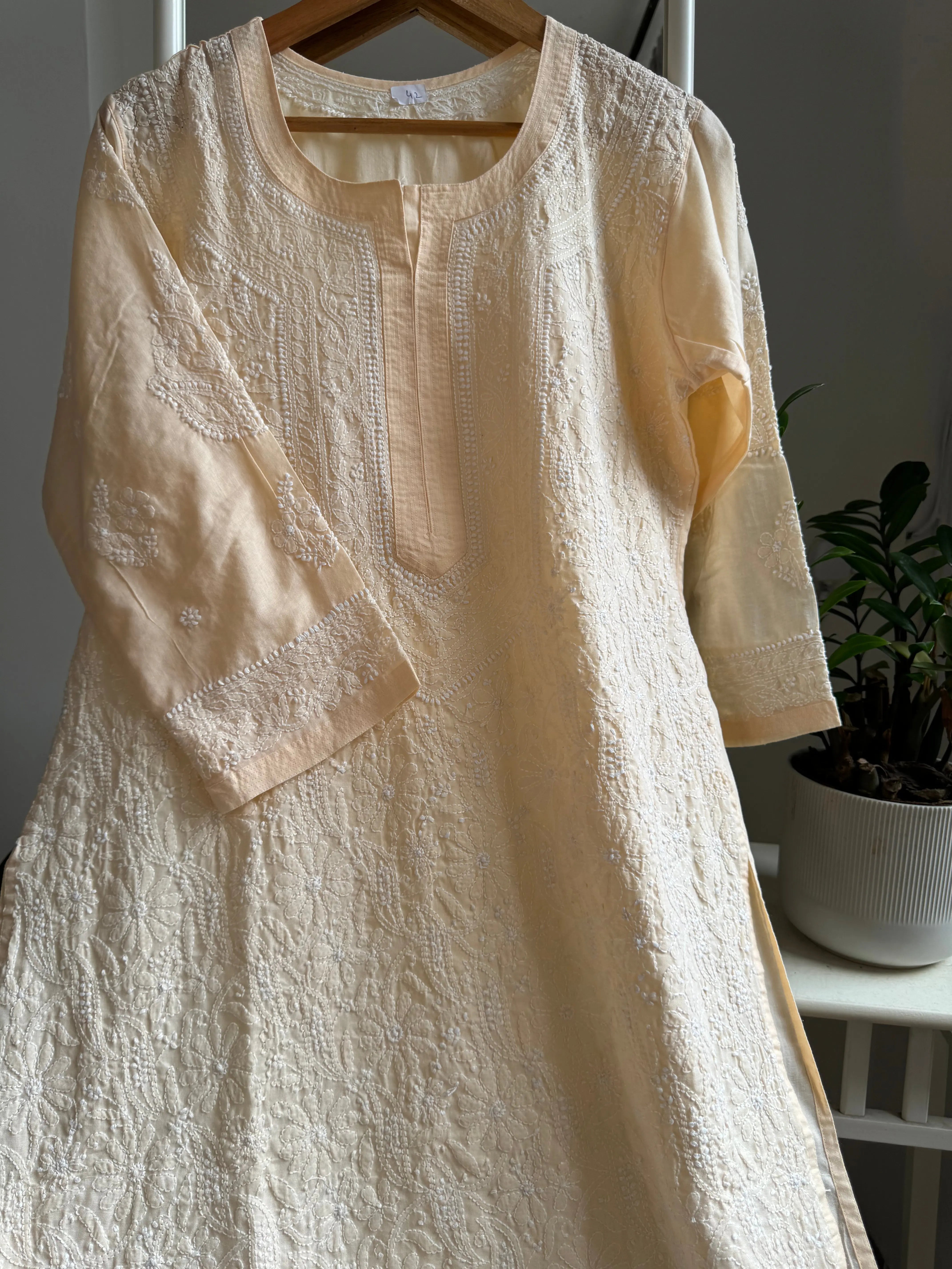 Cotton Chikankari Kurti - Peach -white thread work ARIAA CHIKANKARI