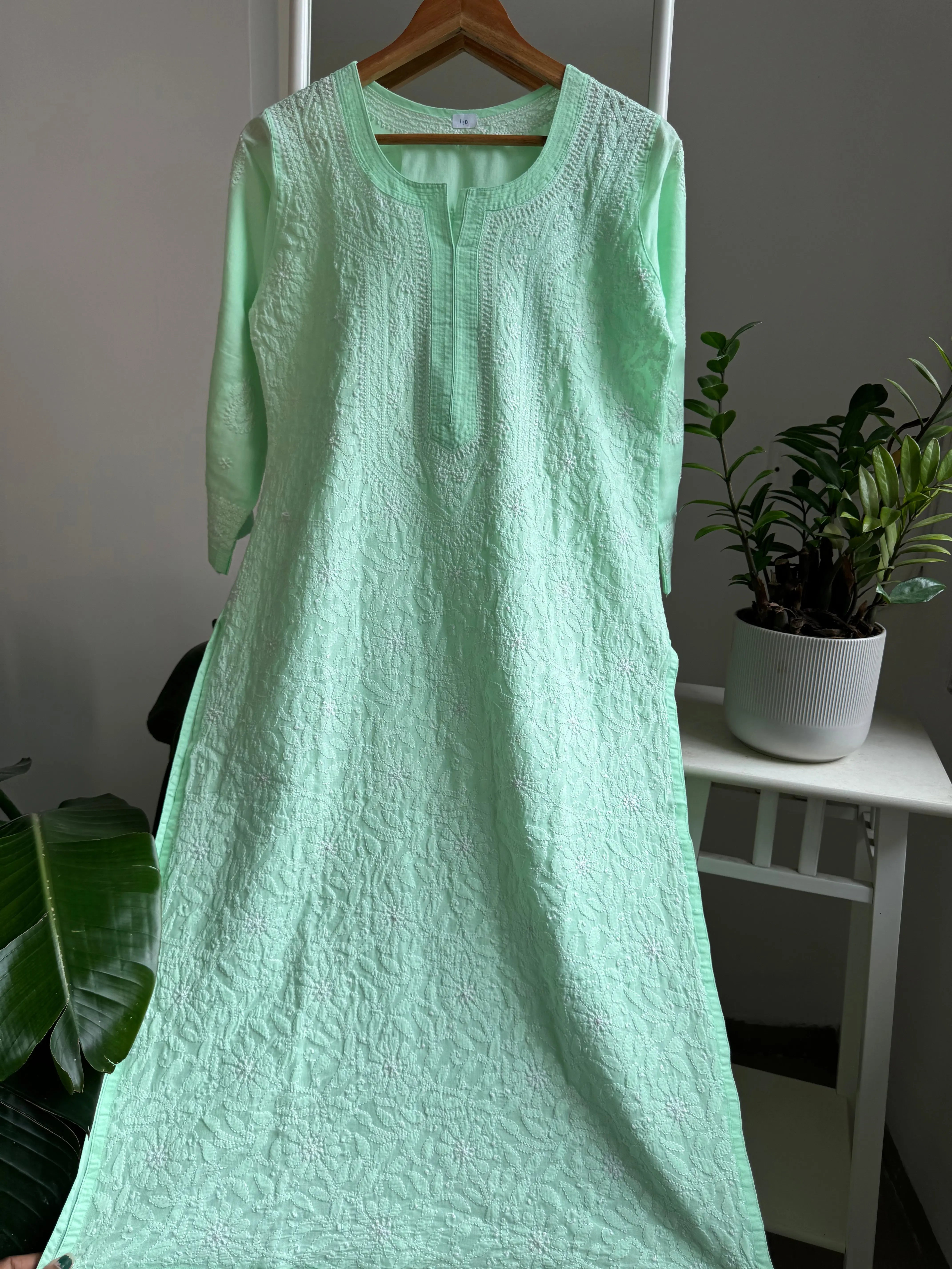 Cotton Chikankari Kurti - Green -white thread work ARIAA CHIKANKARI