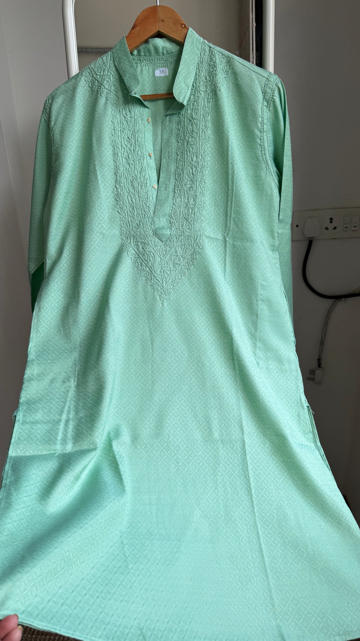 Textured Cotton Chikankari Kurta- Green