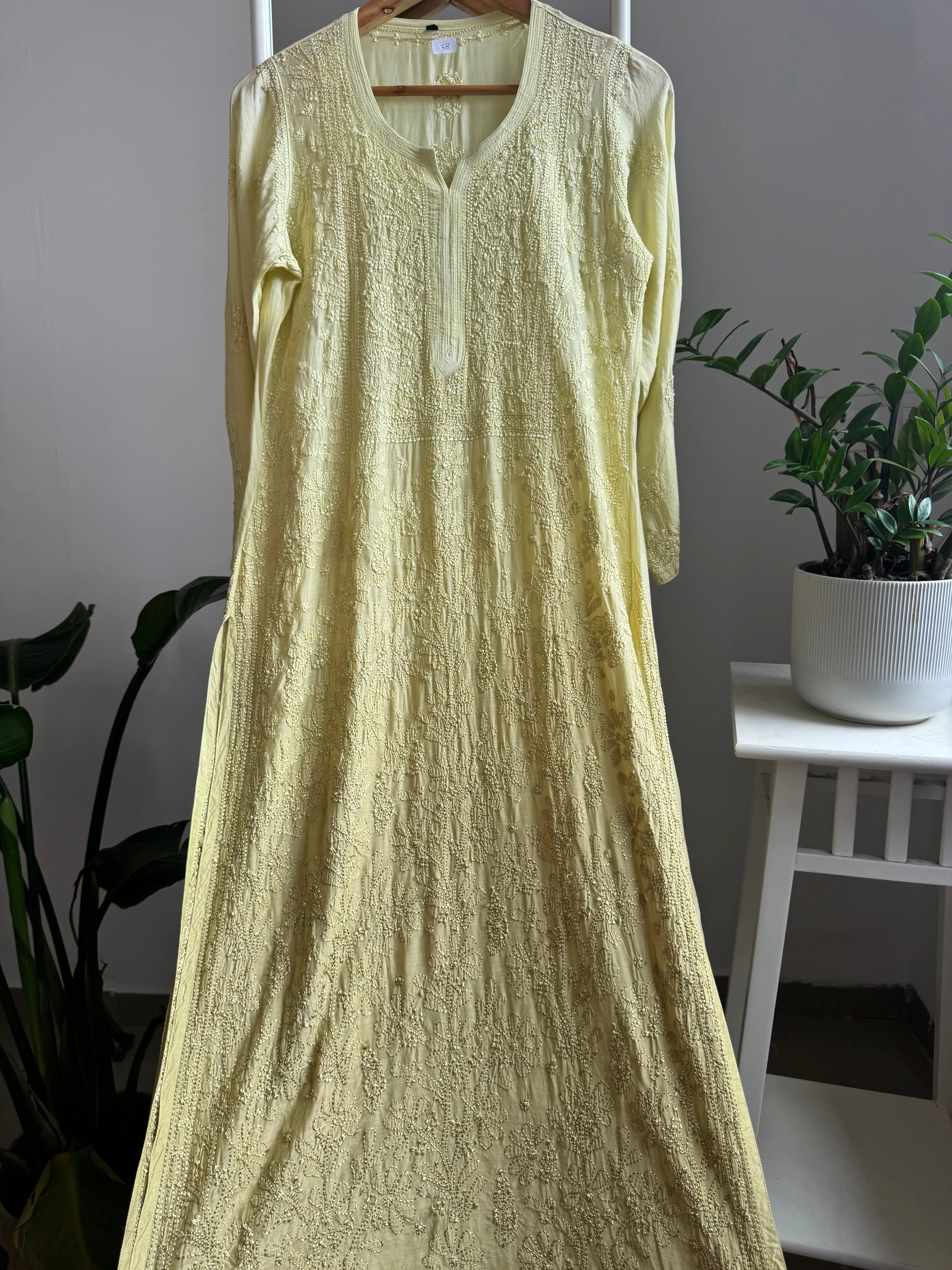 Muslin Chikankari Kurti - Green ARIAA CHIKANKARI