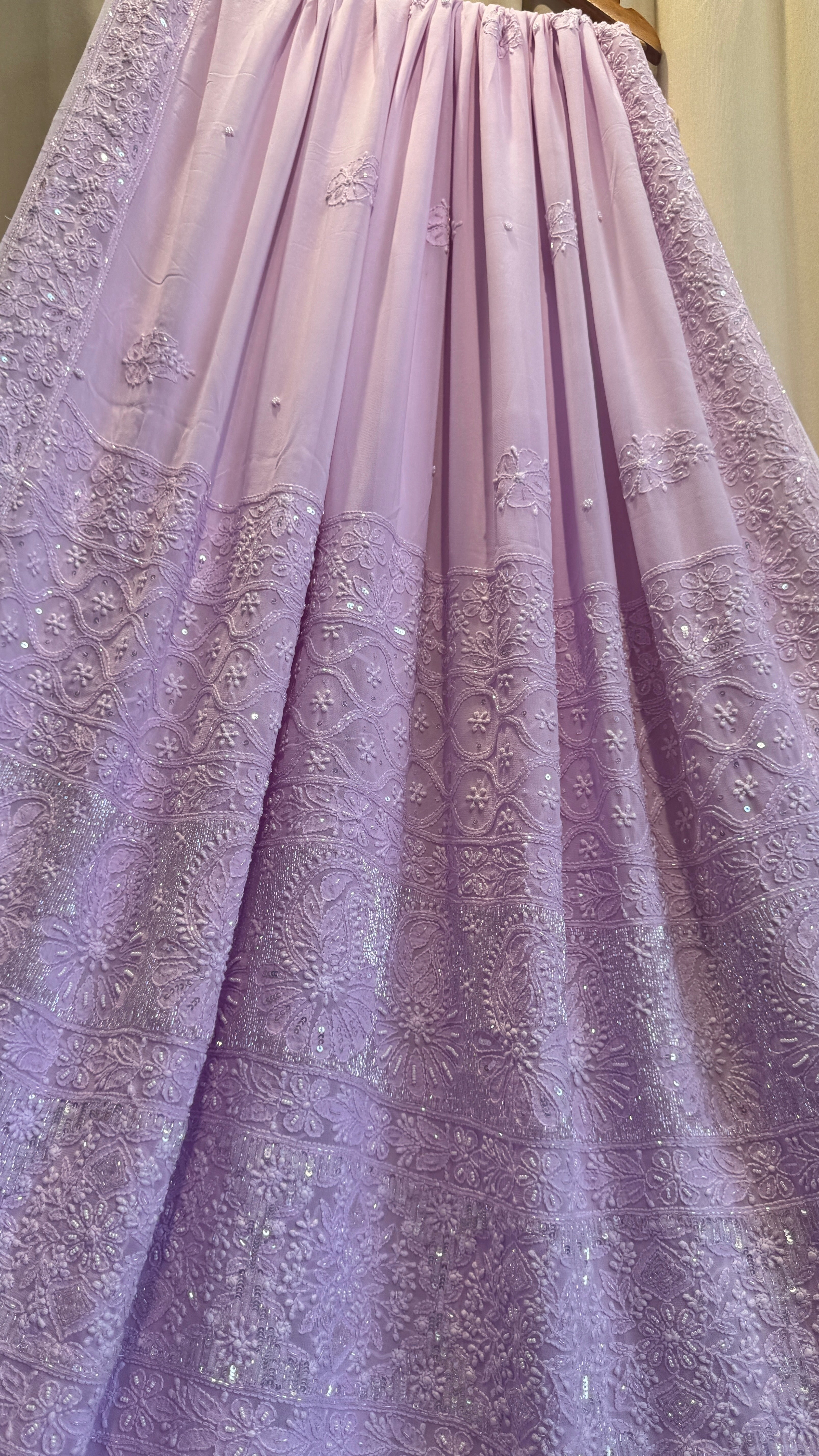 Viscose Lilac Chikankari saree with Pearl embellishments